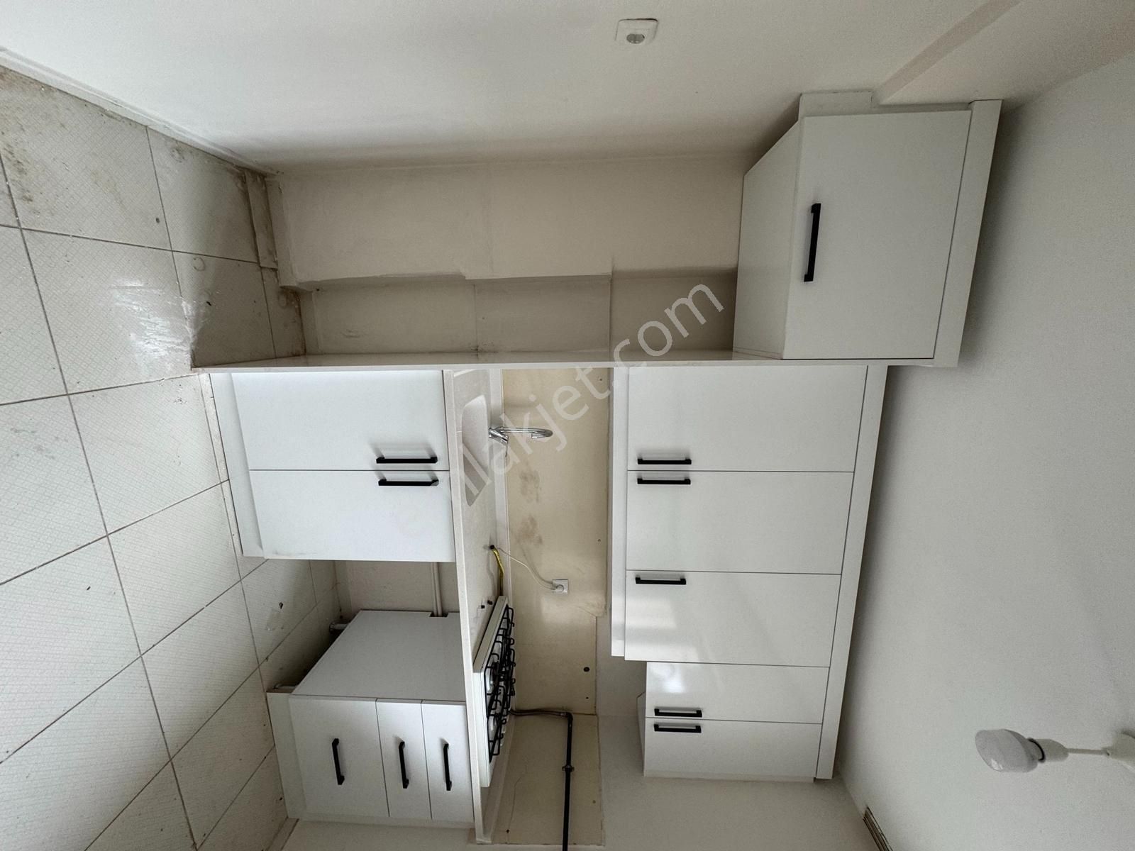 Doğan Aslan'dan Bağlarbaşı'nda Kiralık 3+1 Ferah Daire - Görsel 7