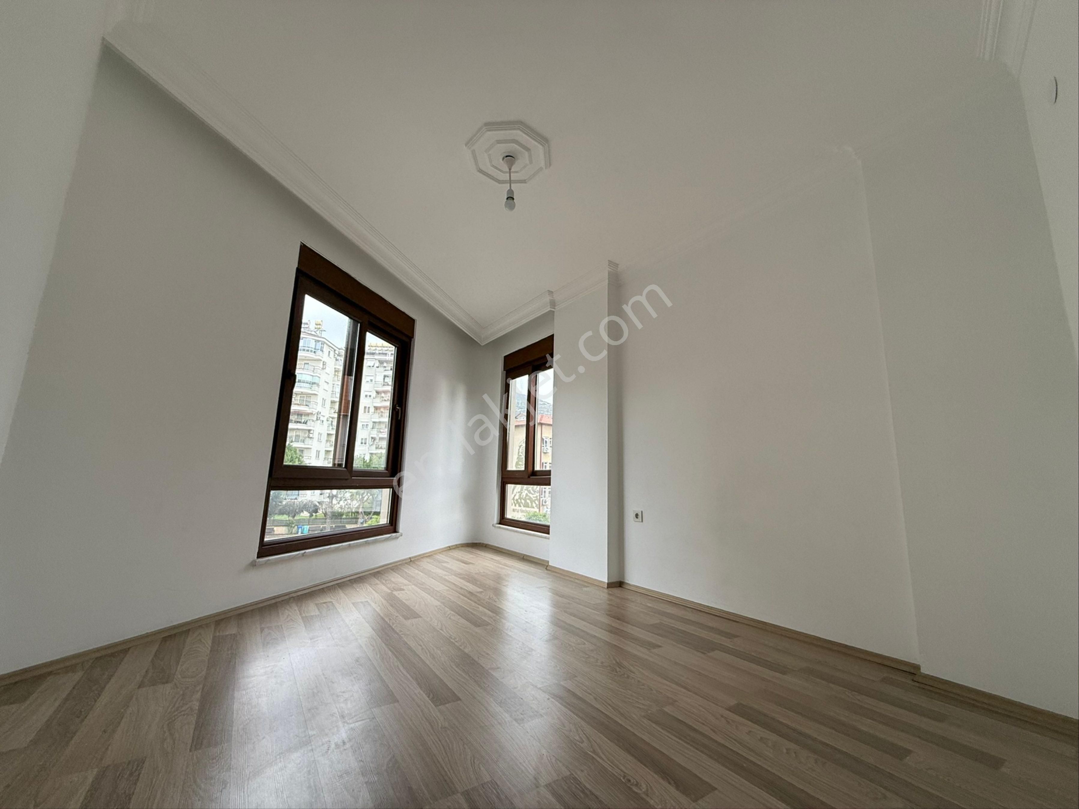Alanya/şekerhane Kiralık 1+1 Ofis/işyeri - Görsel 22