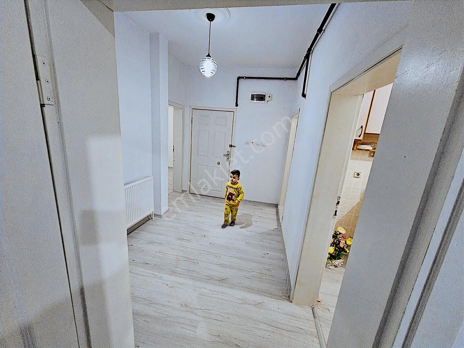 Emek Adnanmenderes Mah. 2+1 Kiralık Daire - Görsel 4