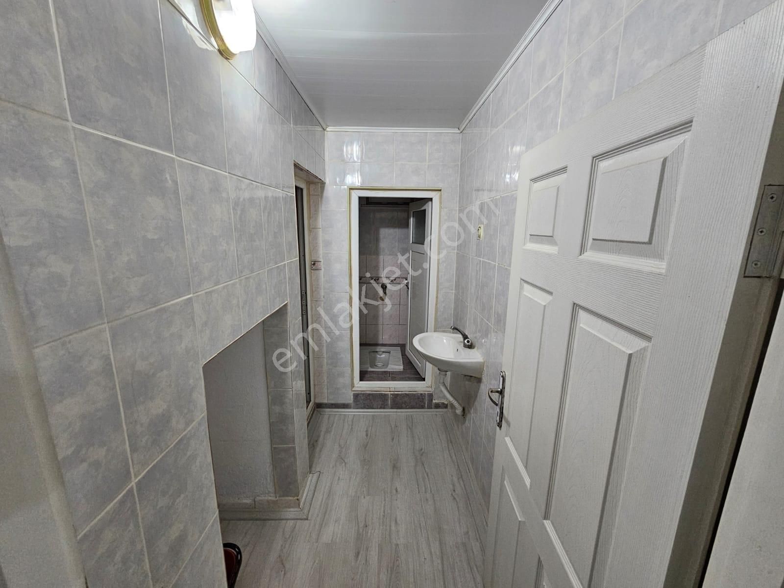 Emek Adnanmenderes Mah. 2+1 Kiralık Daire - Görsel 14