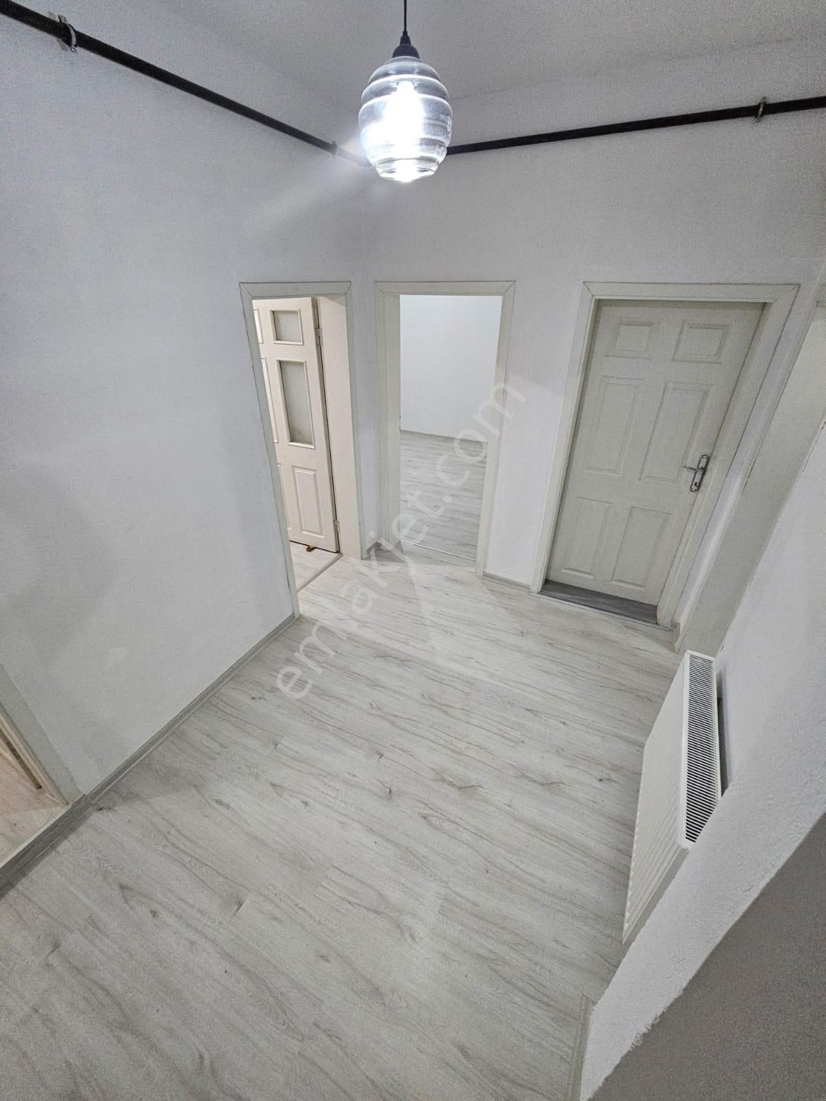 Emek Adnanmenderes Mah. 2+1 Kiralık Daire - Görsel 3