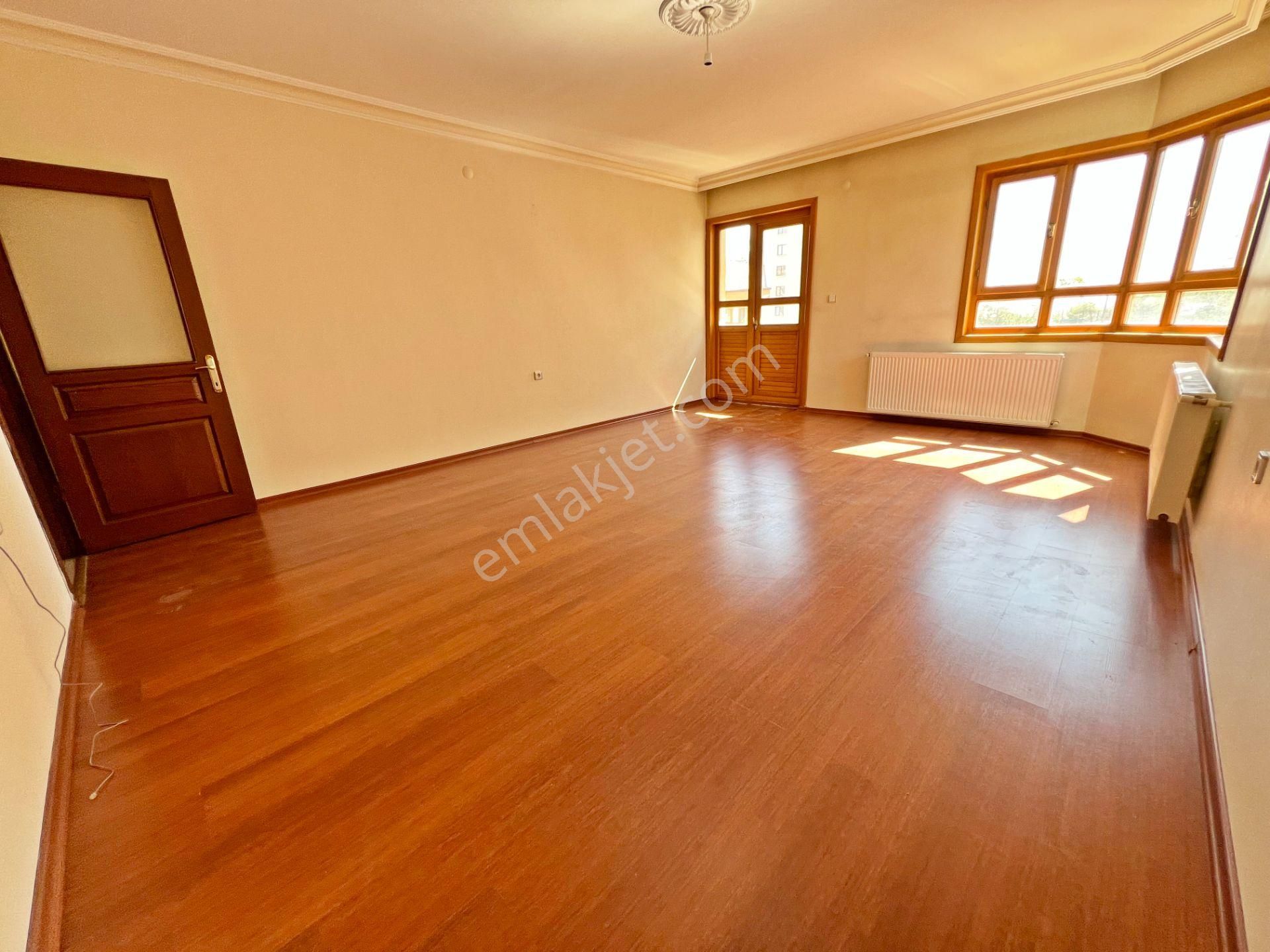 Etlik Esertepe'de Asansörlü 6.katta Doğa Manzaralı 3+1 Çift Bloklu Satılık Site Dairesi - Görsel 2