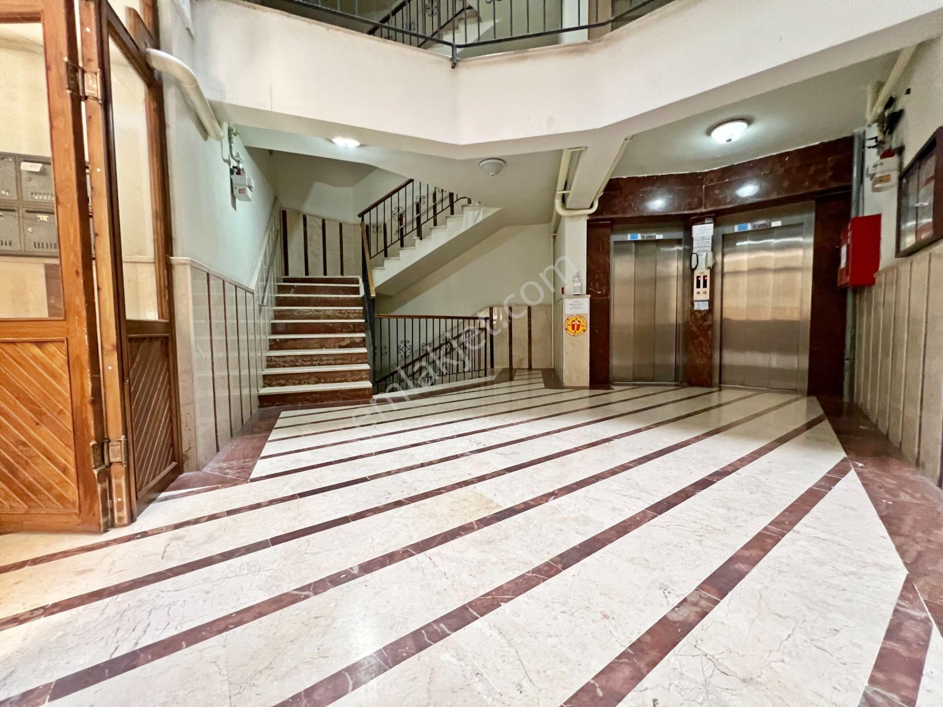 Etlik Esertepe'de Asansörlü 6.katta Doğa Manzaralı 3+1 Çift Bloklu Satılık Site Dairesi - Görsel 35