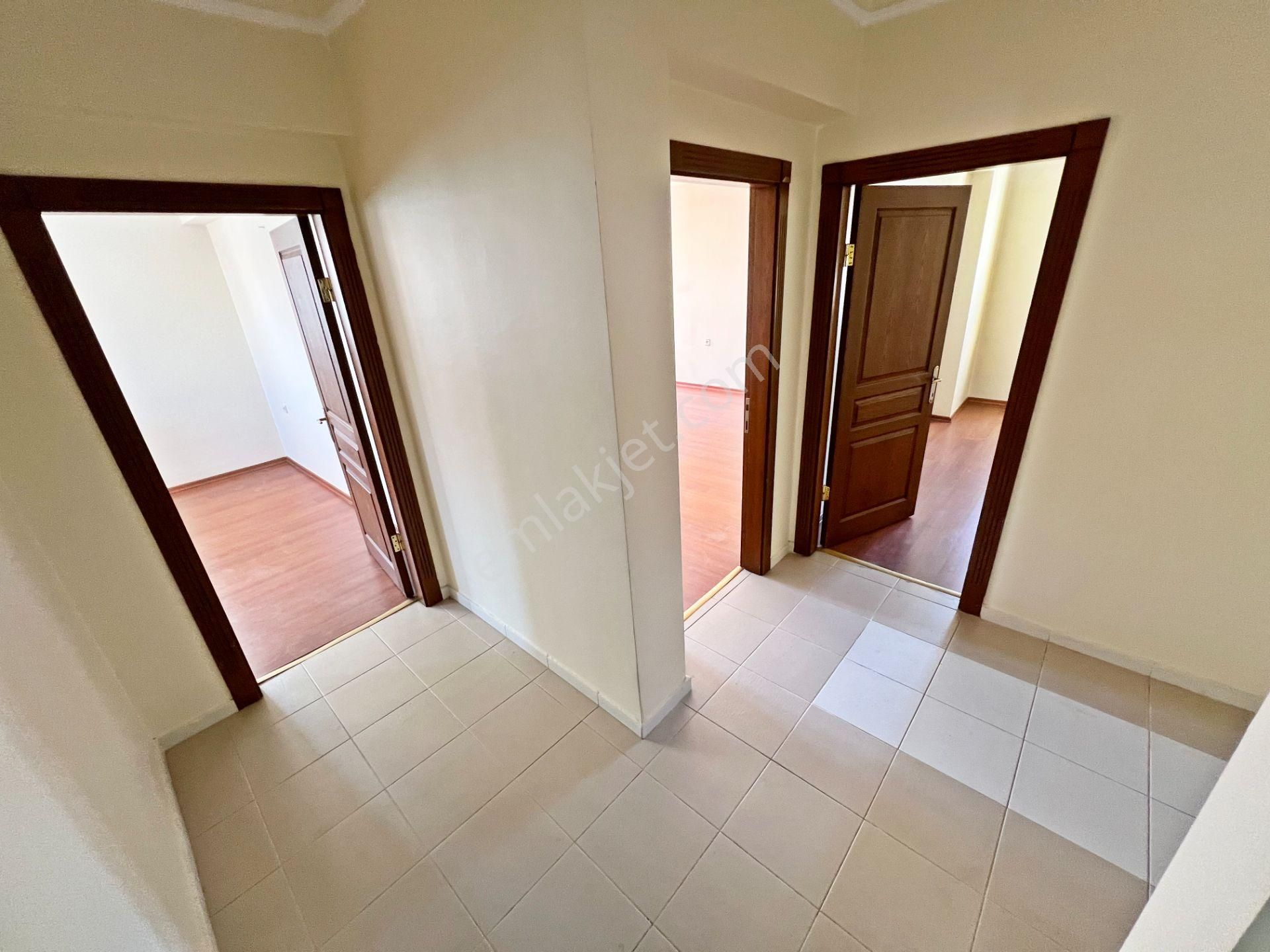 Etlik Esertepe'de Asansörlü 6.katta Doğa Manzaralı 3+1 Çift Bloklu Satılık Site Dairesi - Görsel 34