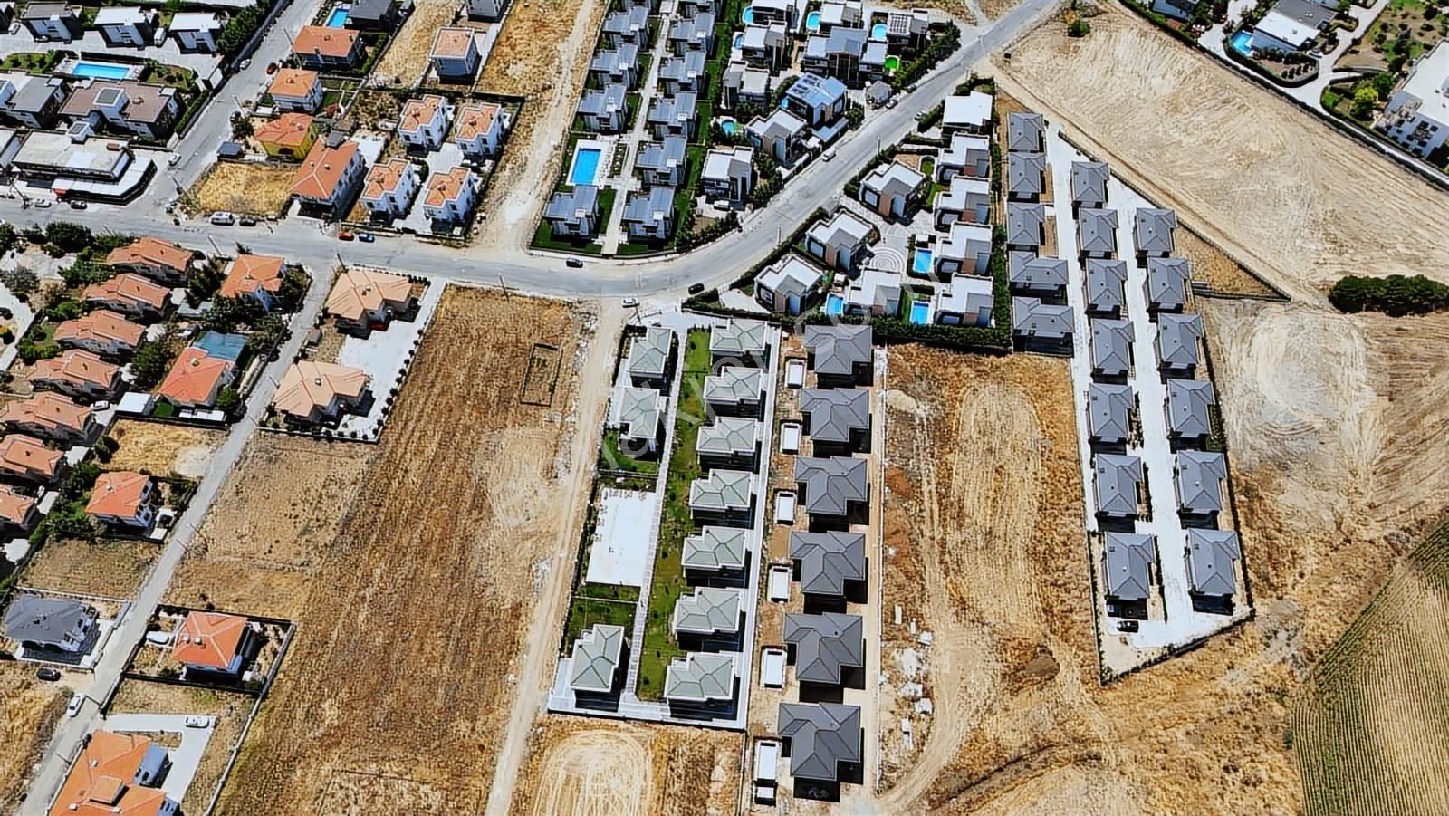 Mege'den S.paşa Namık Kemal Mah.de Havuzlu Satılık 4+1 Villalar - Görsel 32