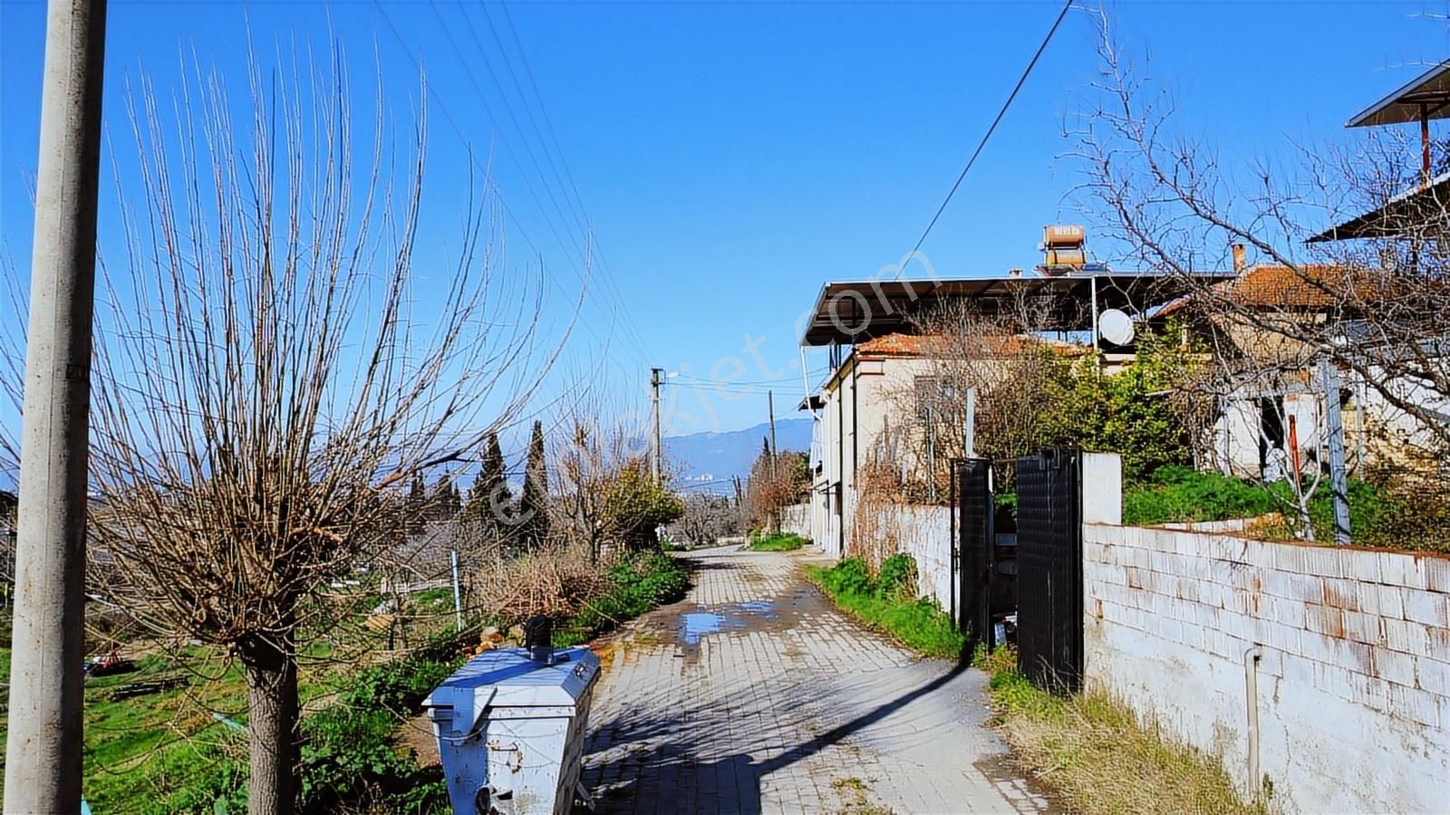 Takasa Açık Arsa Fiyatına Müstakil Ev Ve 750 M2 Arsası - Görsel 16