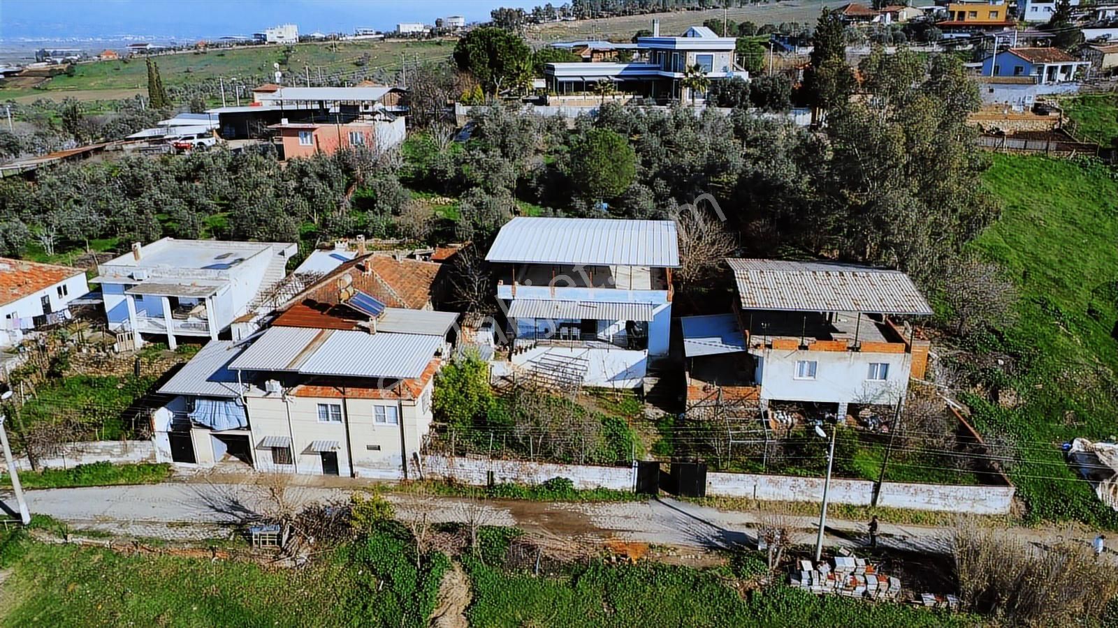 Takasa Açık Arsa Fiyatına Müstakil Ev Ve 750 M2 Arsası - Görsel 2