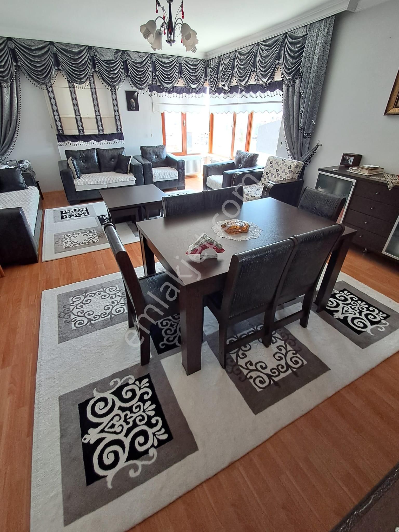 Y.mahalle Şentepe'de Panoramik Manzaralı Site İçi 3+1 Satılık Daire - Görsel 3