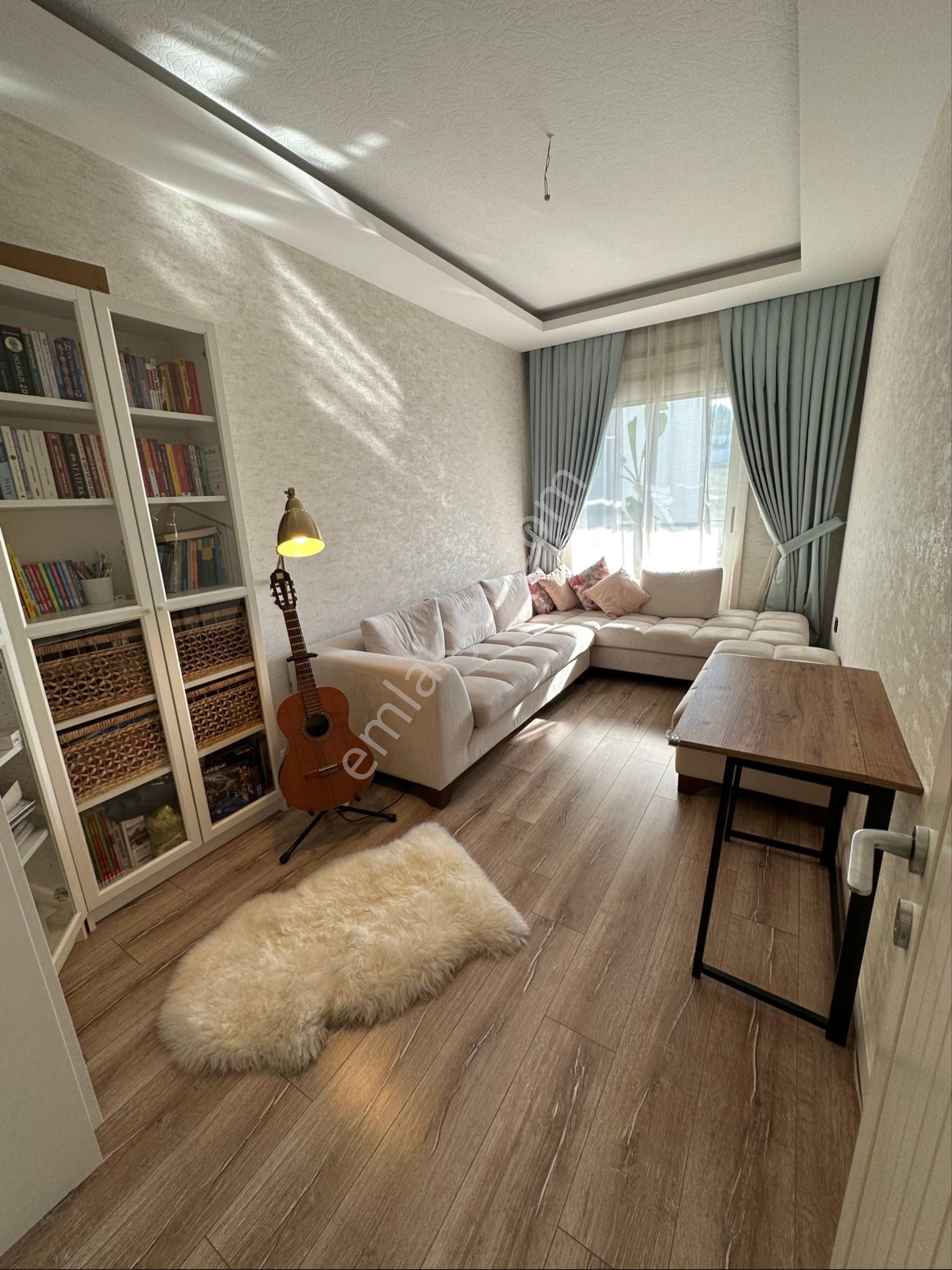 Balat 3,5+1 Premium Kalitede Fırsat Daire - Görsel 12