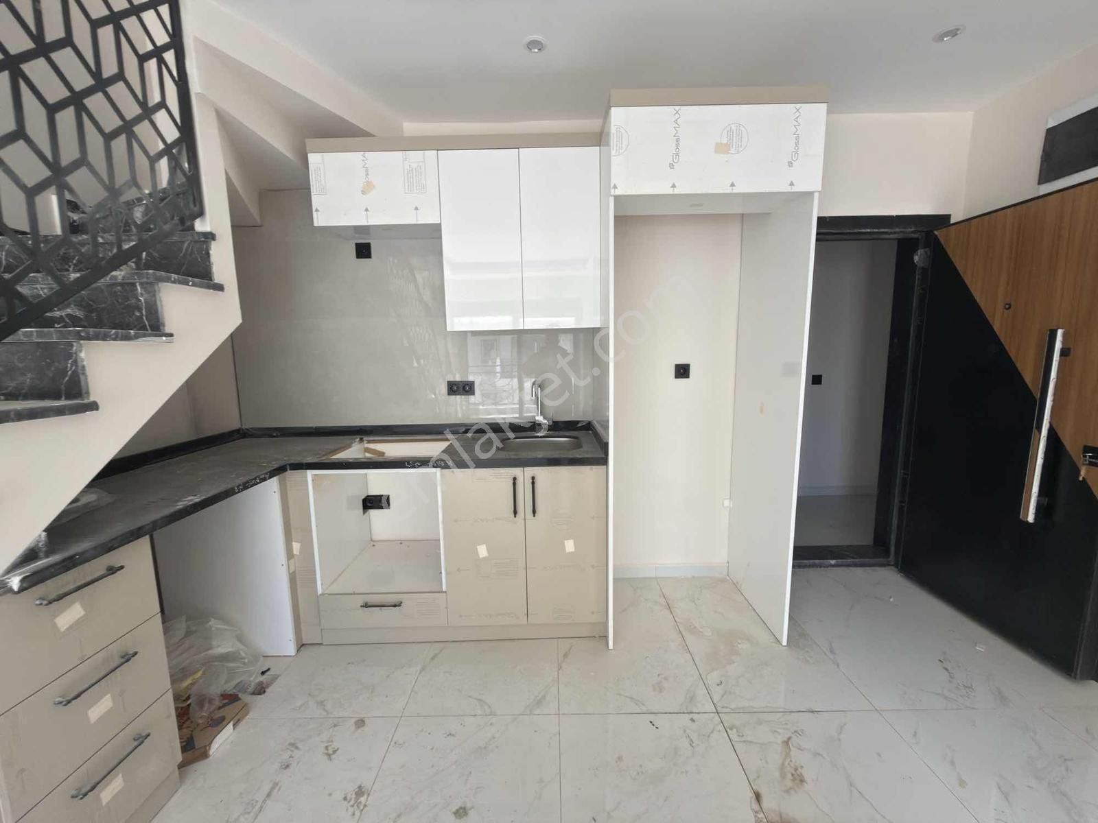 Alanya Karakocalı Da Site İçerisinde Satılık 3+1 Uygun Daire - Görsel 4