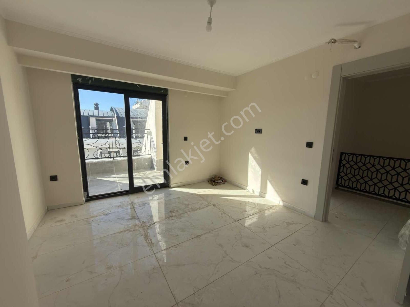 Alanya Karakocalı Da Site İçerisinde Satılık 3+1 Uygun Daire - Görsel 10