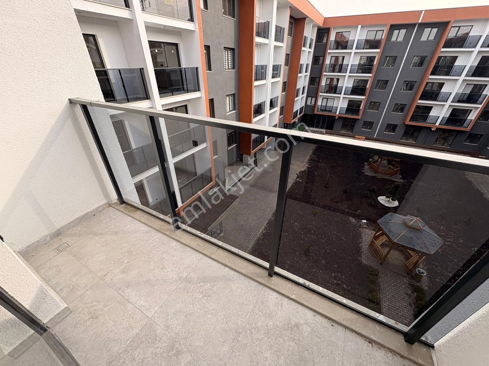 Törekent Mah'de 1+1 Mood Metro Okul Hastane Yakını Kiralık Daire - Görsel 28
