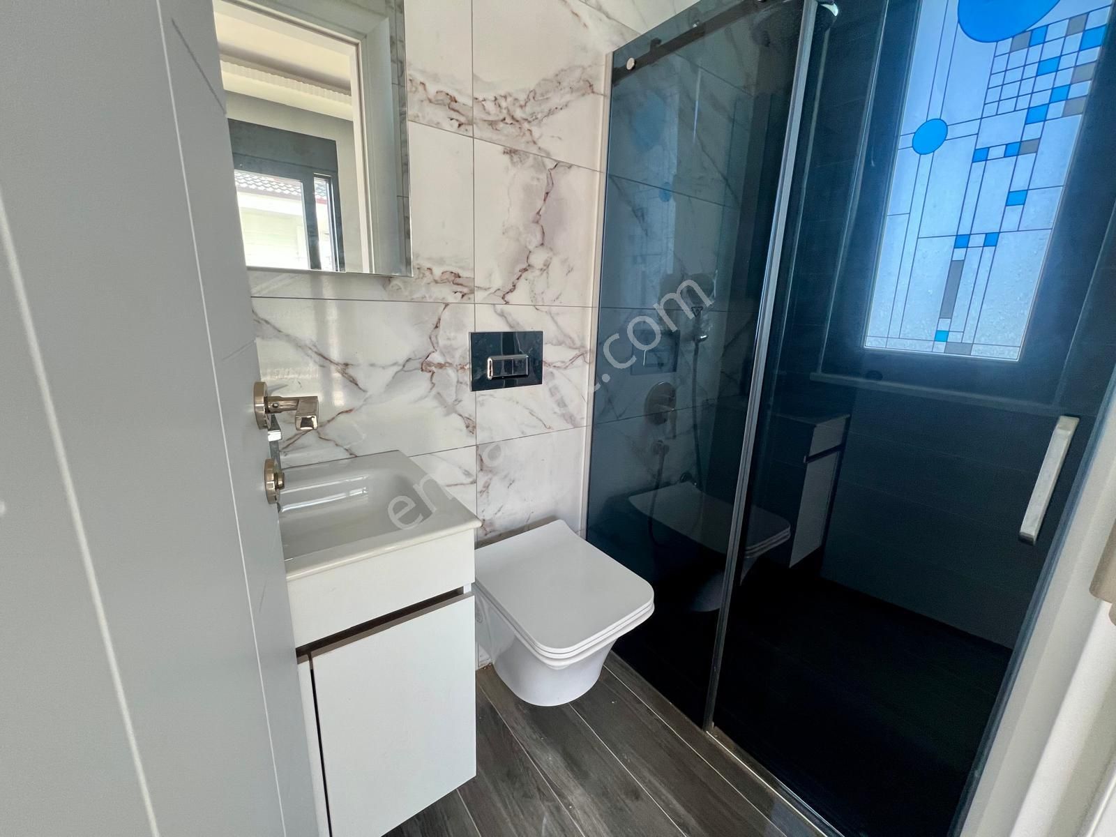 Aras Emlaktan Pelitköyde Havuzlu Site İçi Denize 100 M. Villalar - Görsel 35