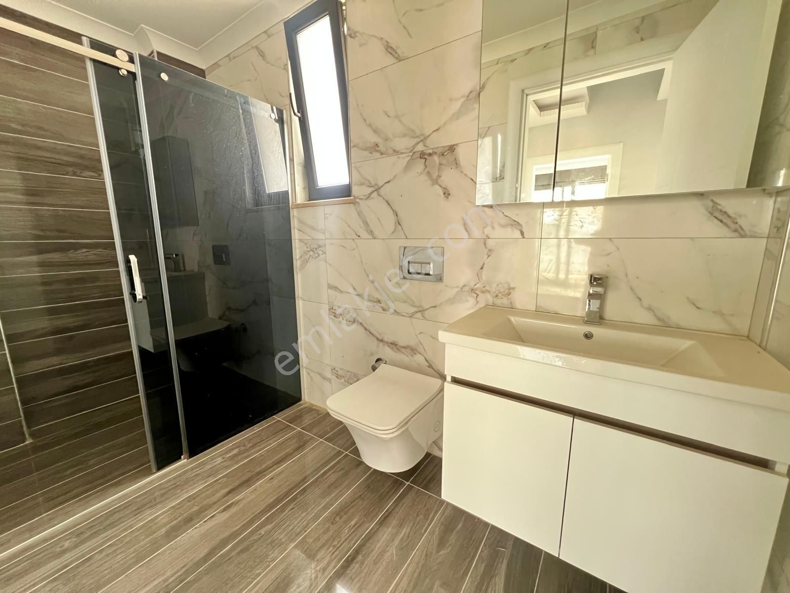 Aras Emlaktan Pelitköyde Havuzlu Site İçi Denize 100 M. Villalar - Görsel 26