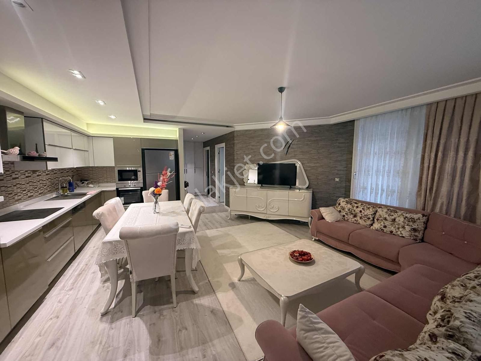 Lavinia'dan Merkezi Konumda Sıfır Vip Eşyalı Kiralık Daire - Görsel 13