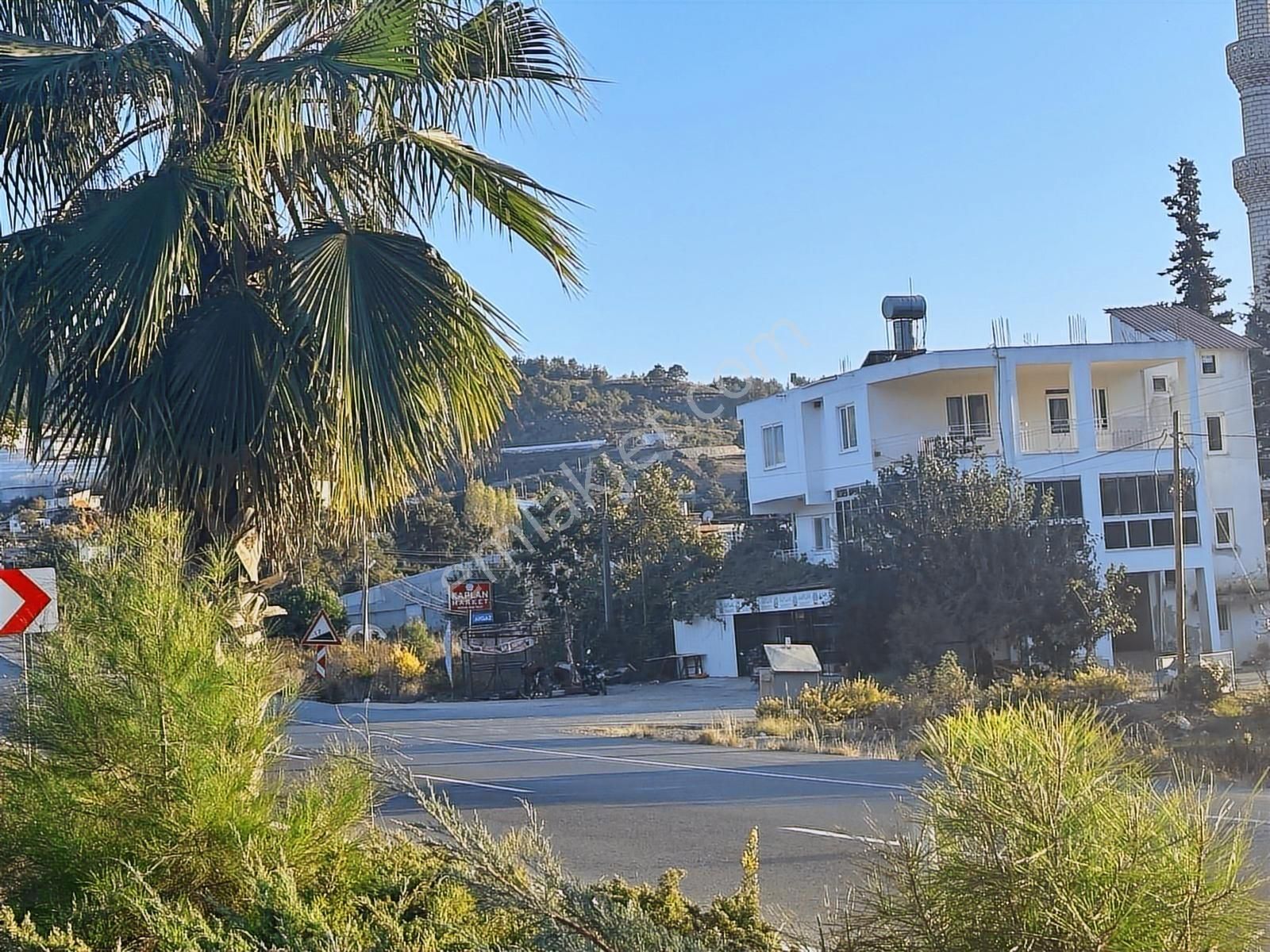 Anayola Sıfır Konumda 8.346 Mt2 Tarla - Görsel 8