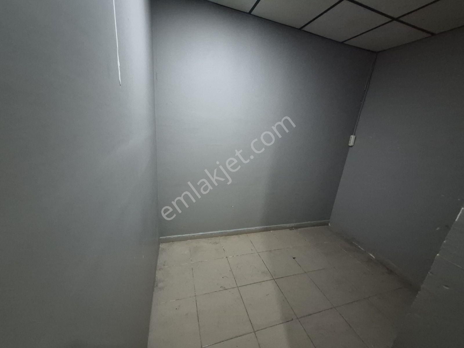 Papatya Emlak,tan Perşembe Pazarı Caddesinde Kiralık Dükkan - Görsel 15