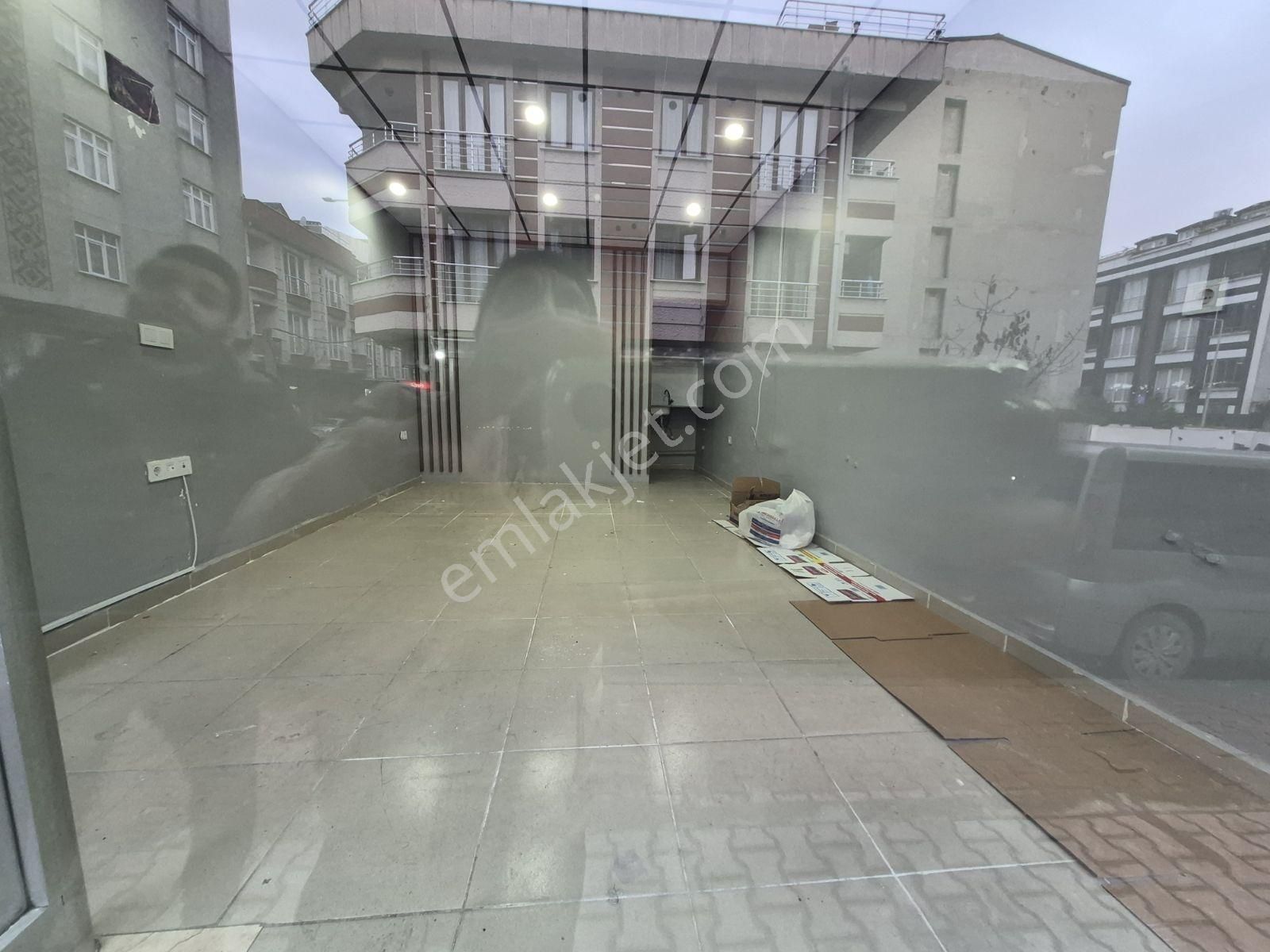 Papatya Emlak,tan Perşembe Pazarı Caddesinde Kiralık Dükkan - Görsel 8