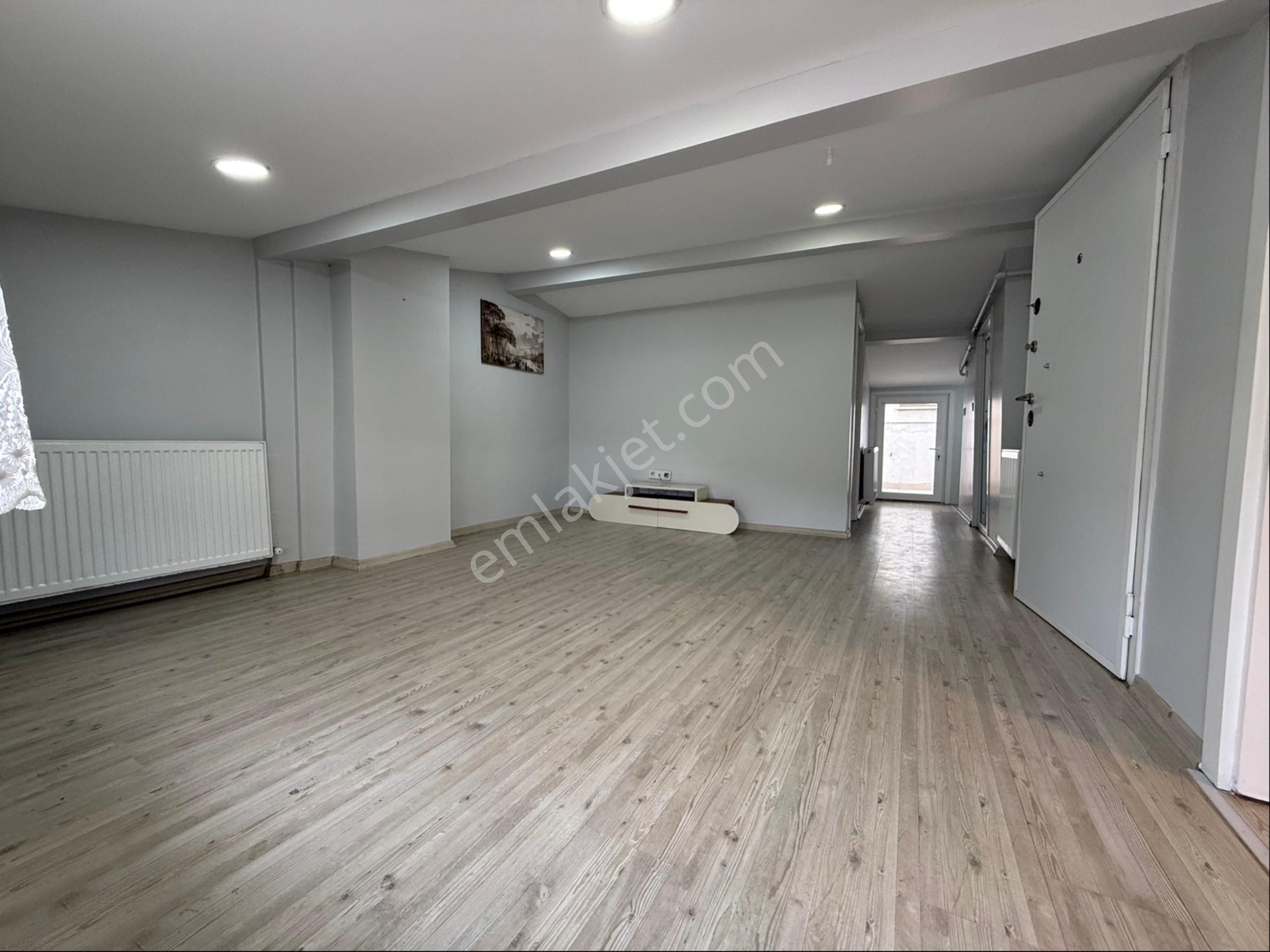 Esenler Turgutreis Mah Şık Yapılı 1+1 Kiralık Çatı Katı