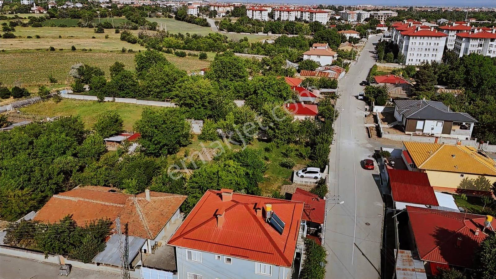 Remaxdem'den Şehrin Yükselen Lokansyonunda 1000m2 Konut Arsası! - Görsel 14