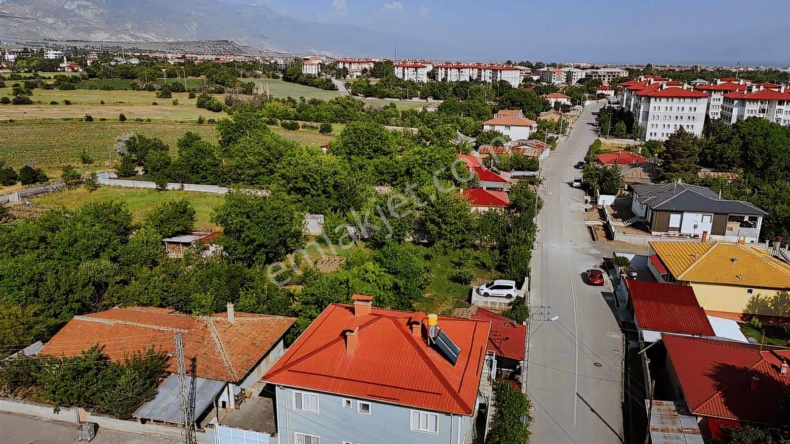 Remaxdem'den Şehrin Yükselen Lokansyonunda 1000m2 Konut Arsası! - Görsel 21