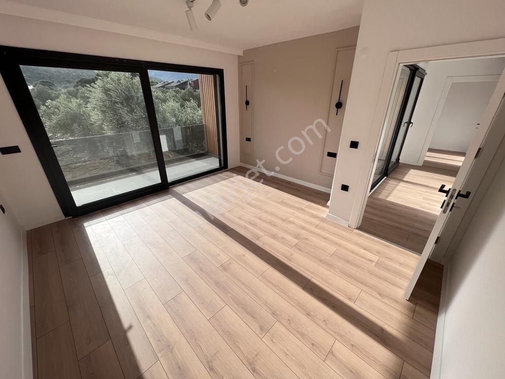 Akçay Aras Emlaktan Gürede Müstakil 5+1 Dubleks Havuzlu Villa - Görsel 33