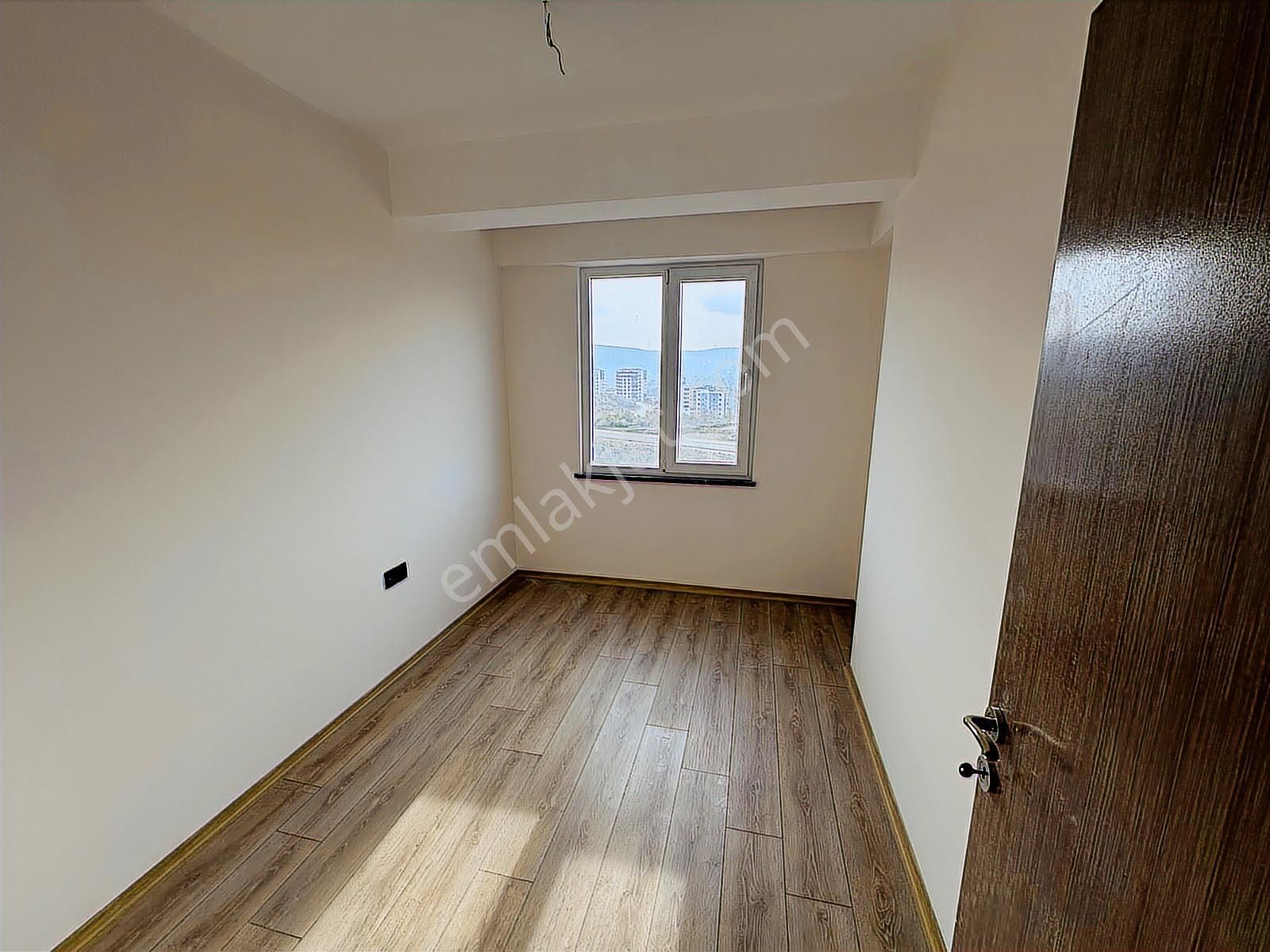 Rw Land Gayrimenkul Den Ona 233 Balkan Önü Açık Ara Kat Kiralık - Görsel 11