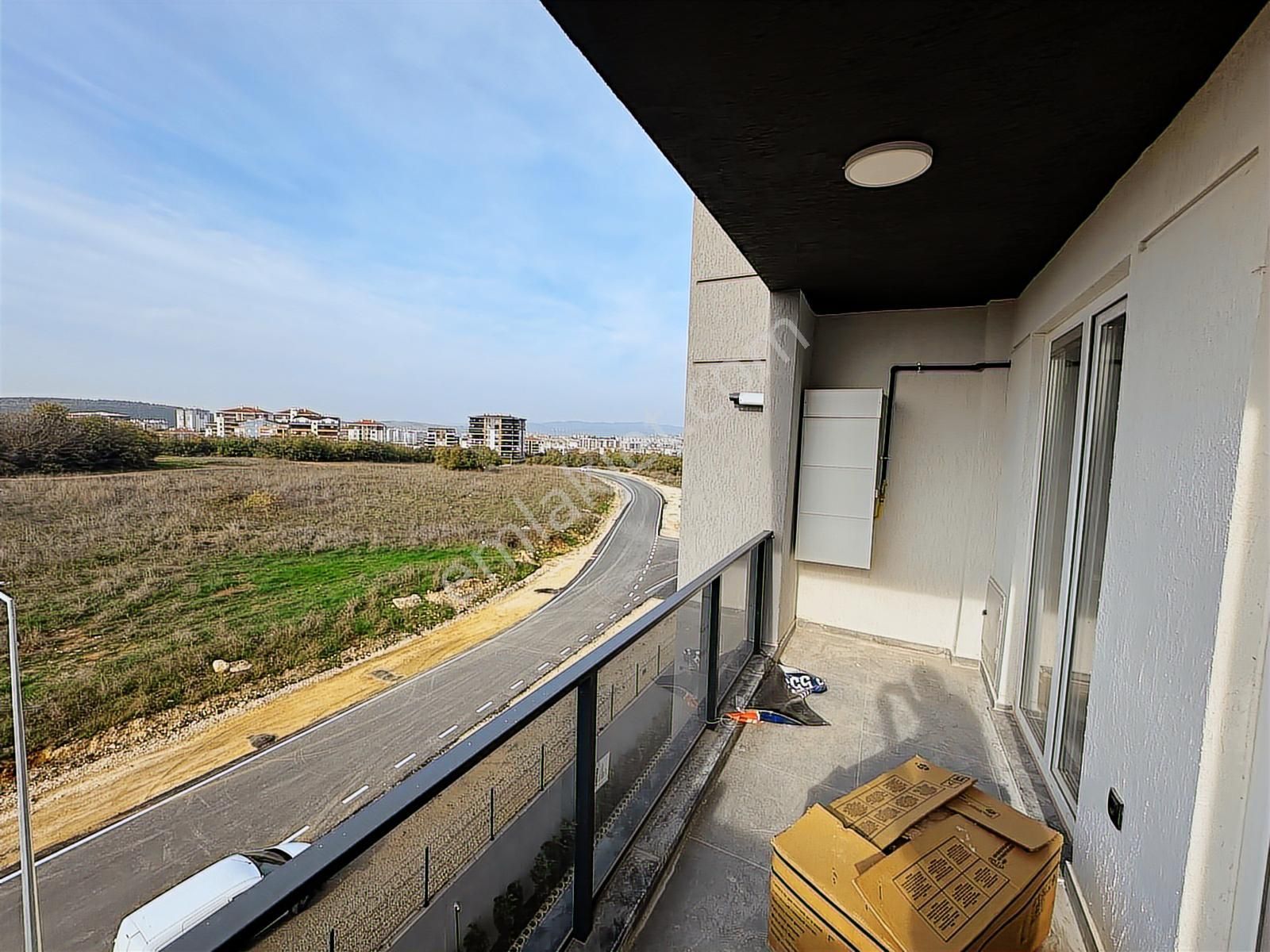 Rw Land Gayrimenkul Den Ona 233 Balkan Önü Açık Ara Kat Kiralık - Görsel 18