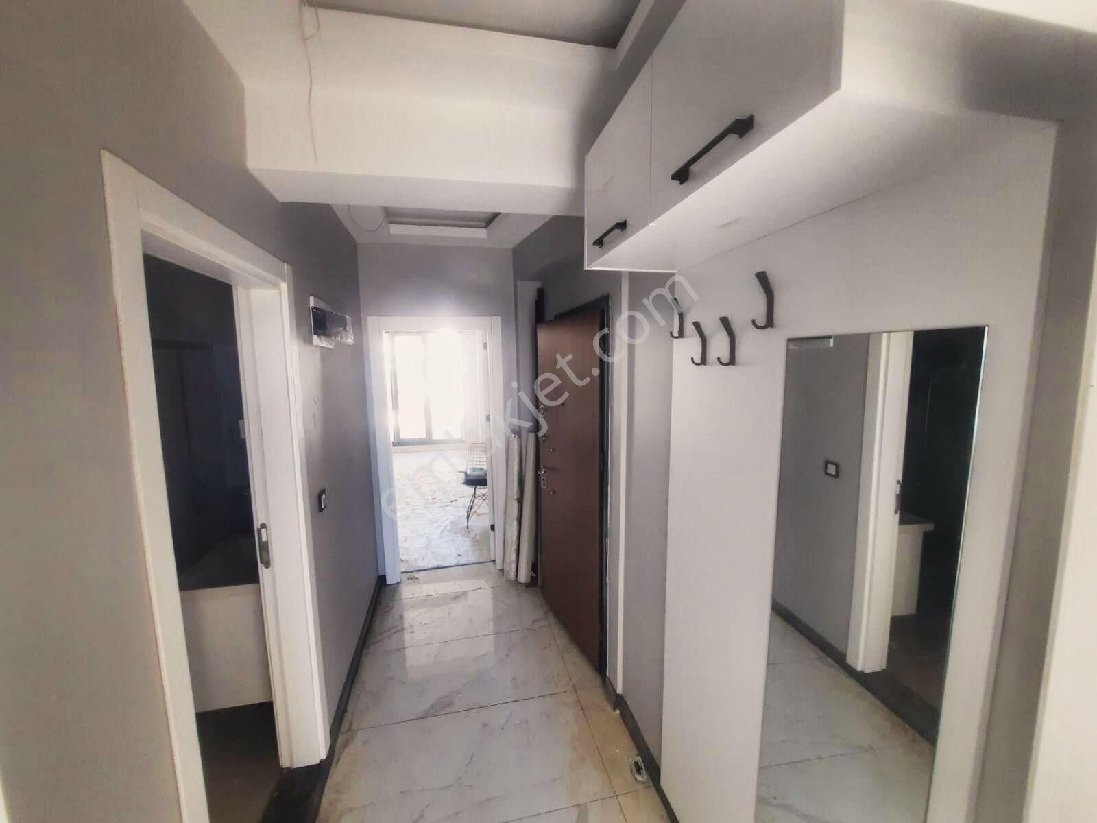 🟩🟩aktiften Akçayın Merkezinde Hem Yatırımlık Hem Yaz Kış Oturacağınız Denize Çok Yakın 1+1 Daire - Görsel 17