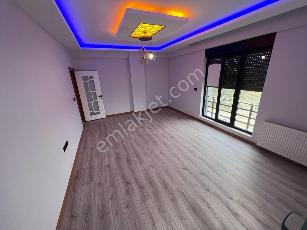 Aras Emlaktan Akçayda Denize 250 Metre Lüks 4+1 Dubleks Daire - Görsel 8