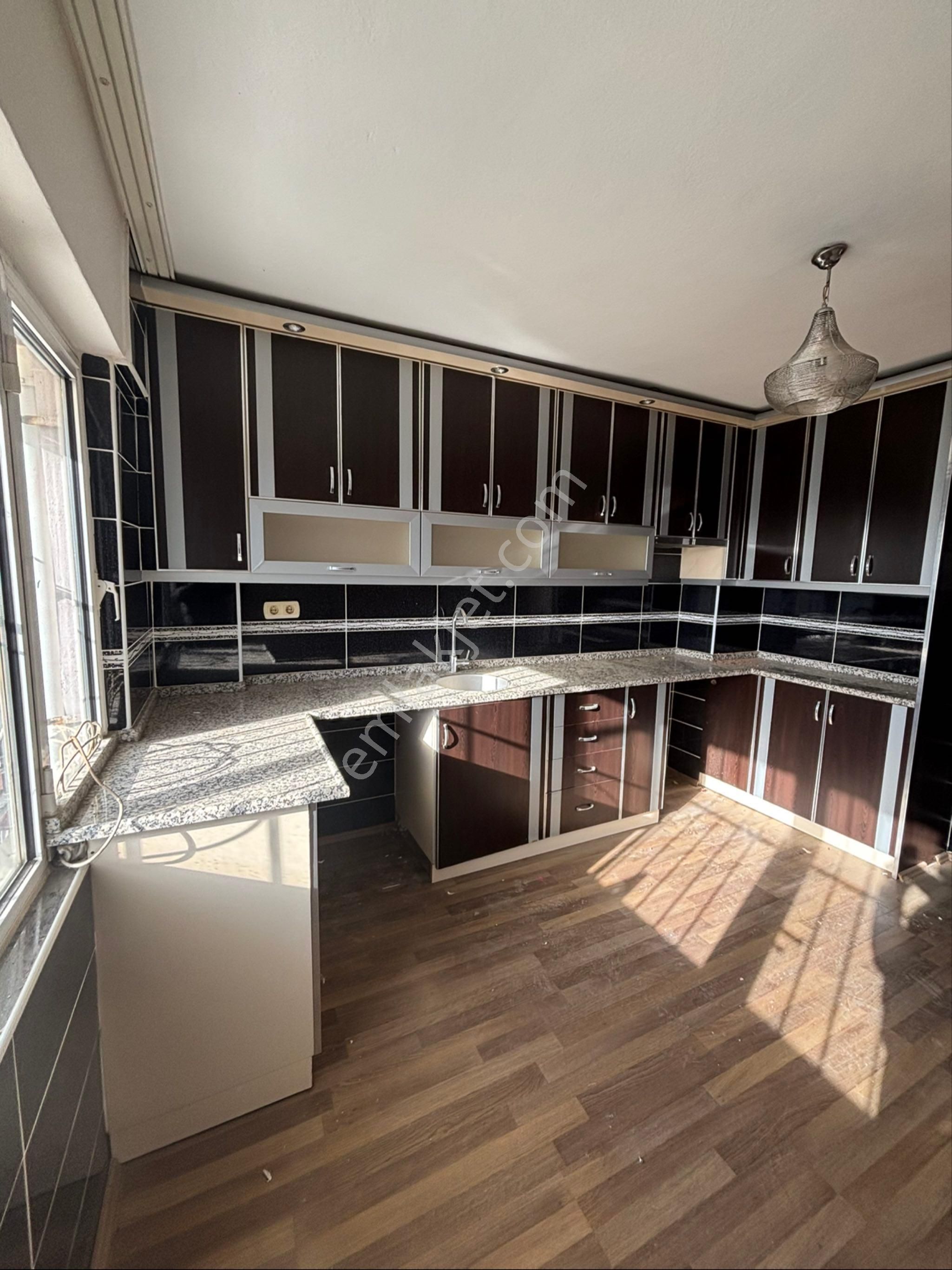 Nazilli Turan Mahallesinde 2+1 Satılık Daire - Görsel 2