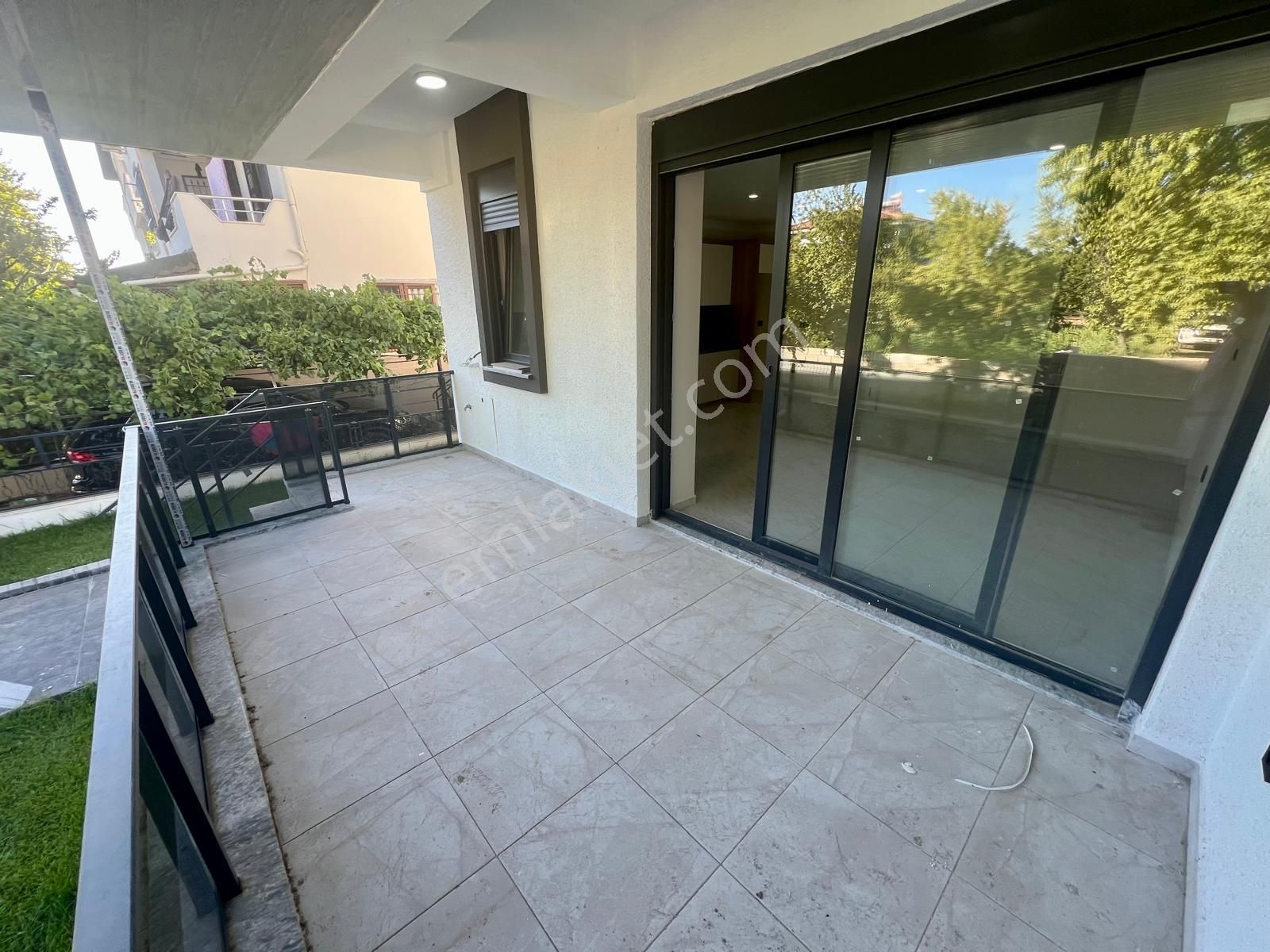 Akçay Aras Emlaktan Tahtakuşlarda Denize 50 Metre Tripleks Villa - Görsel 16