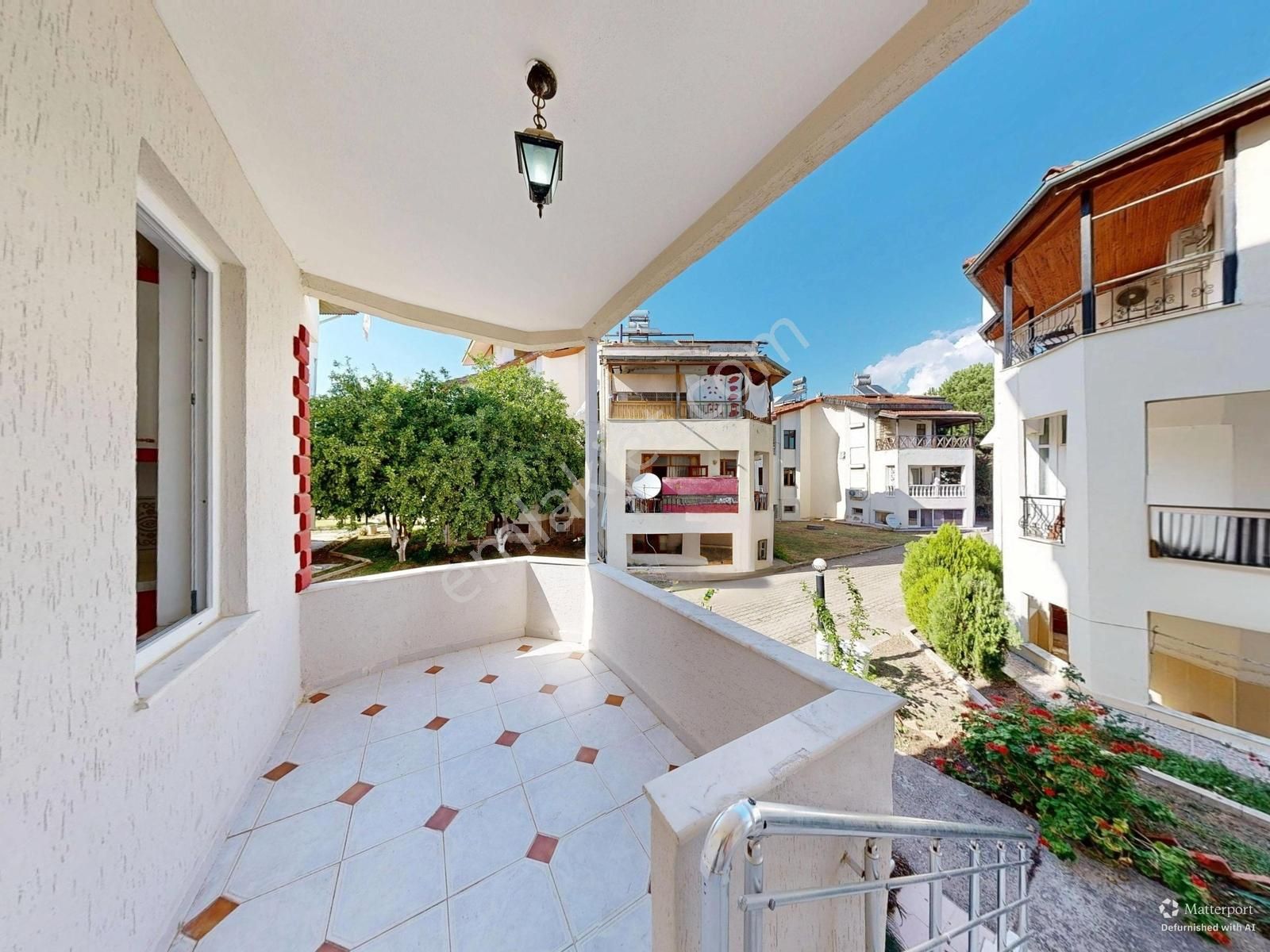 Denize Yakın 2 Girişli Tripleks Havuzlu Villa Vade İmkanı! - Görsel 12