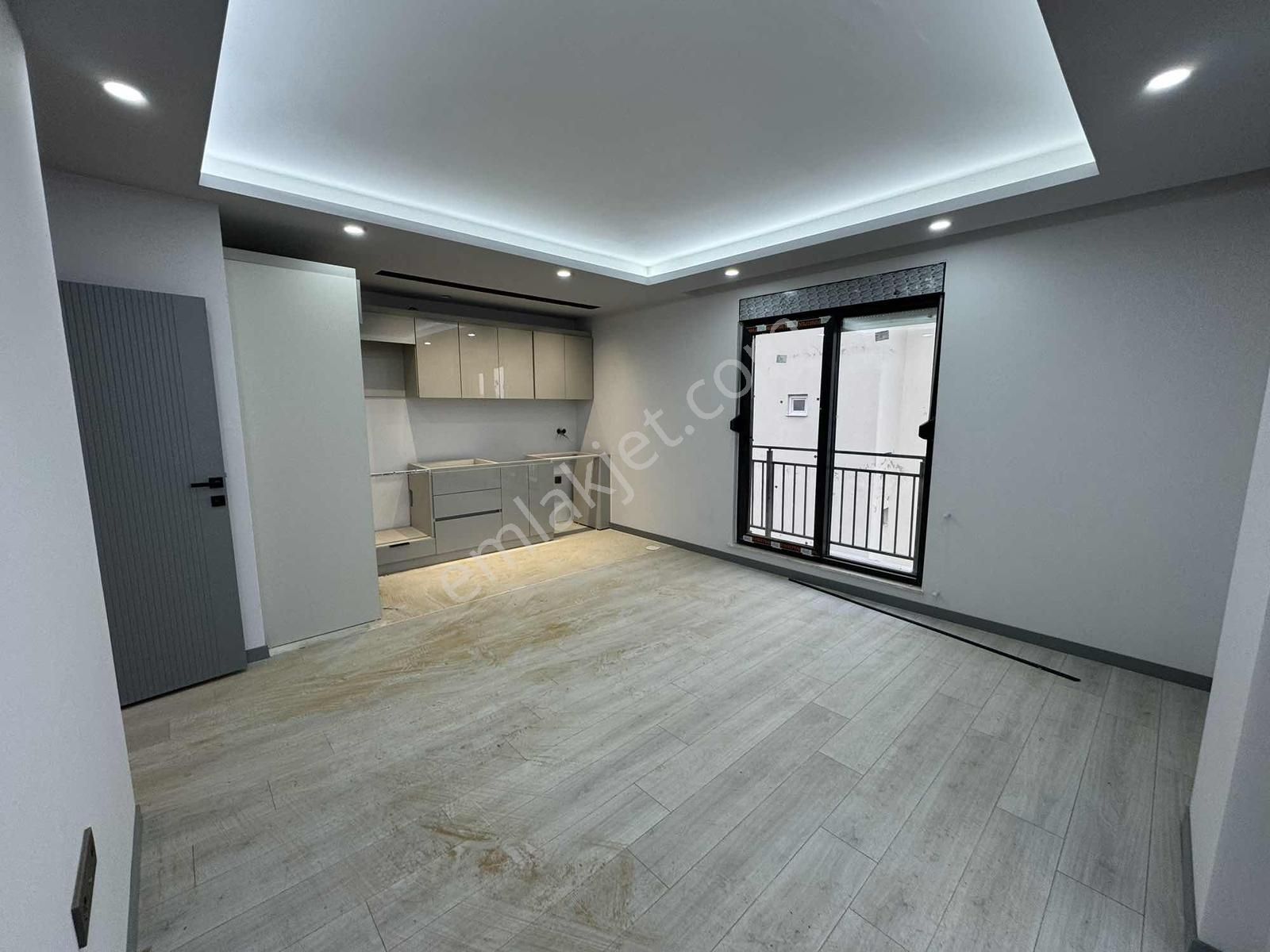 Teomanpaşa'da Ara Katta Sıfır Lüks 2+1 Daire Asansörlü - Görsel 9