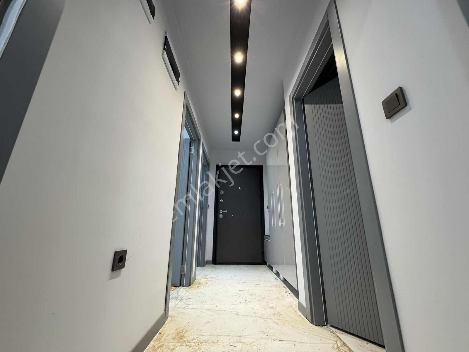 Teomanpaşa'da Ara Katta Sıfır Lüks 2+1 Daire Asansörlü - Görsel 7