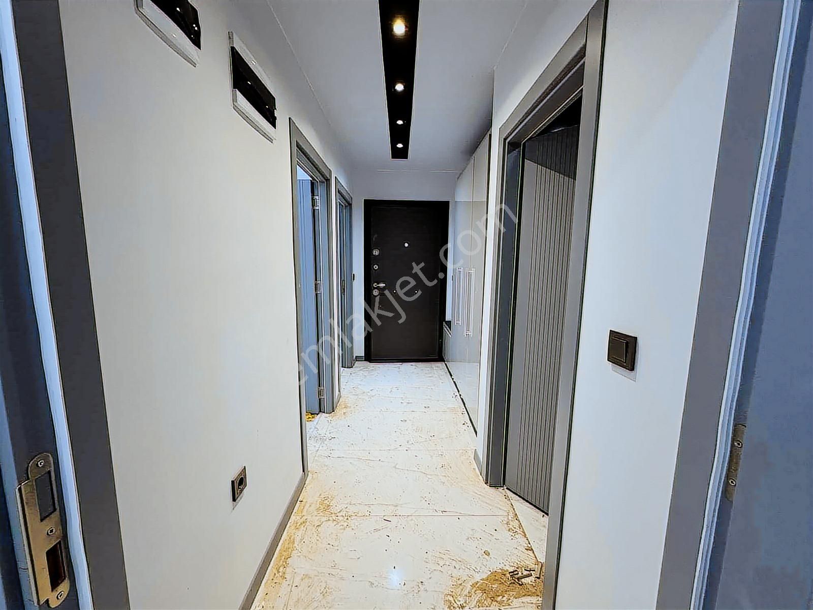 Teomanpaşa'da Ara Katta Sıfır Lüks 2+1 Daire Asansörlü - Görsel 8