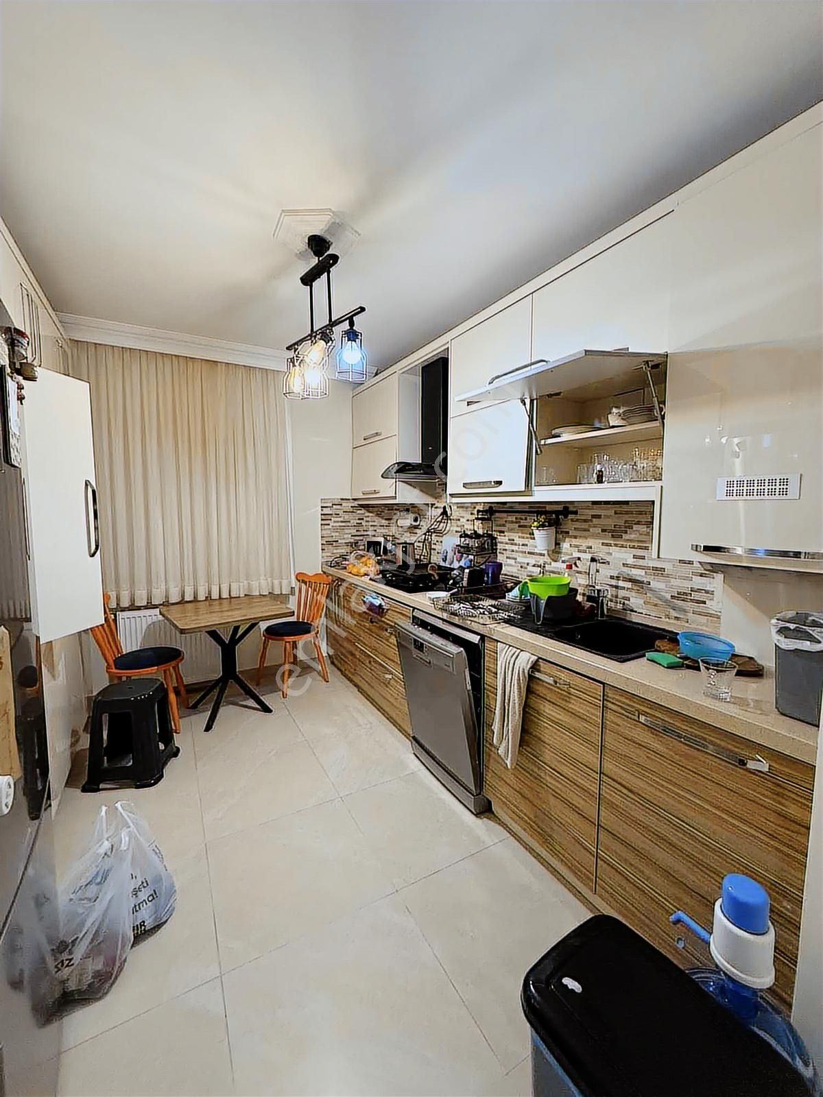 Best Ever'dan Çamlıcada Site İçinde 3+1 Satılık Daire - Görsel 2