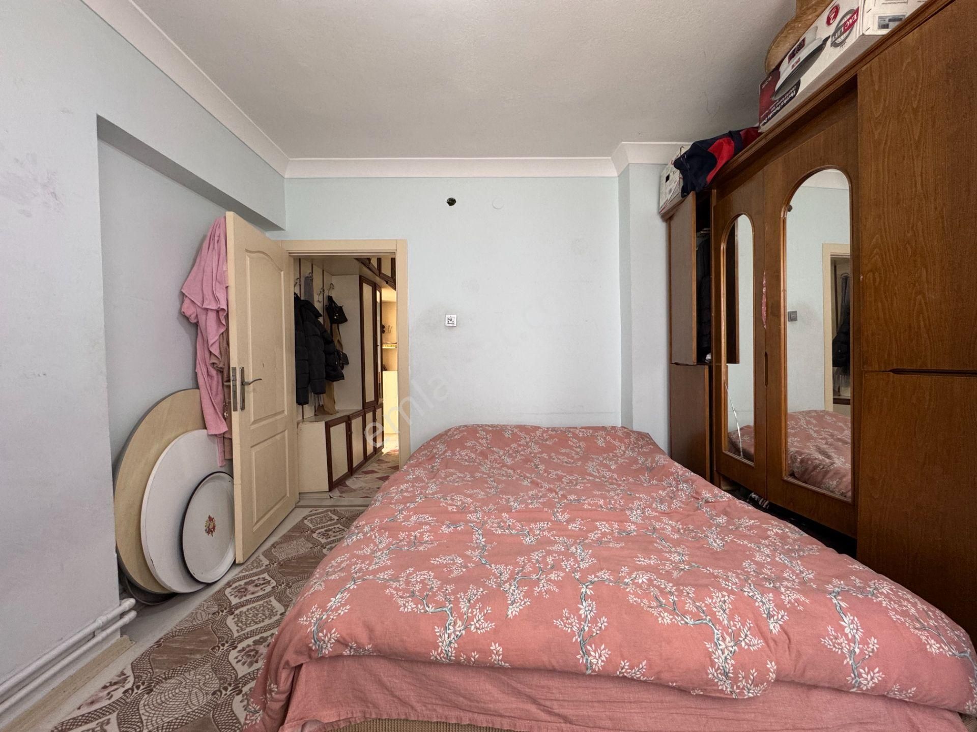 Kalecik Emlak'tan Merkezde 3+1 Katta Köşebaşı Önü Açık Hesaplı Daire - Görsel 17