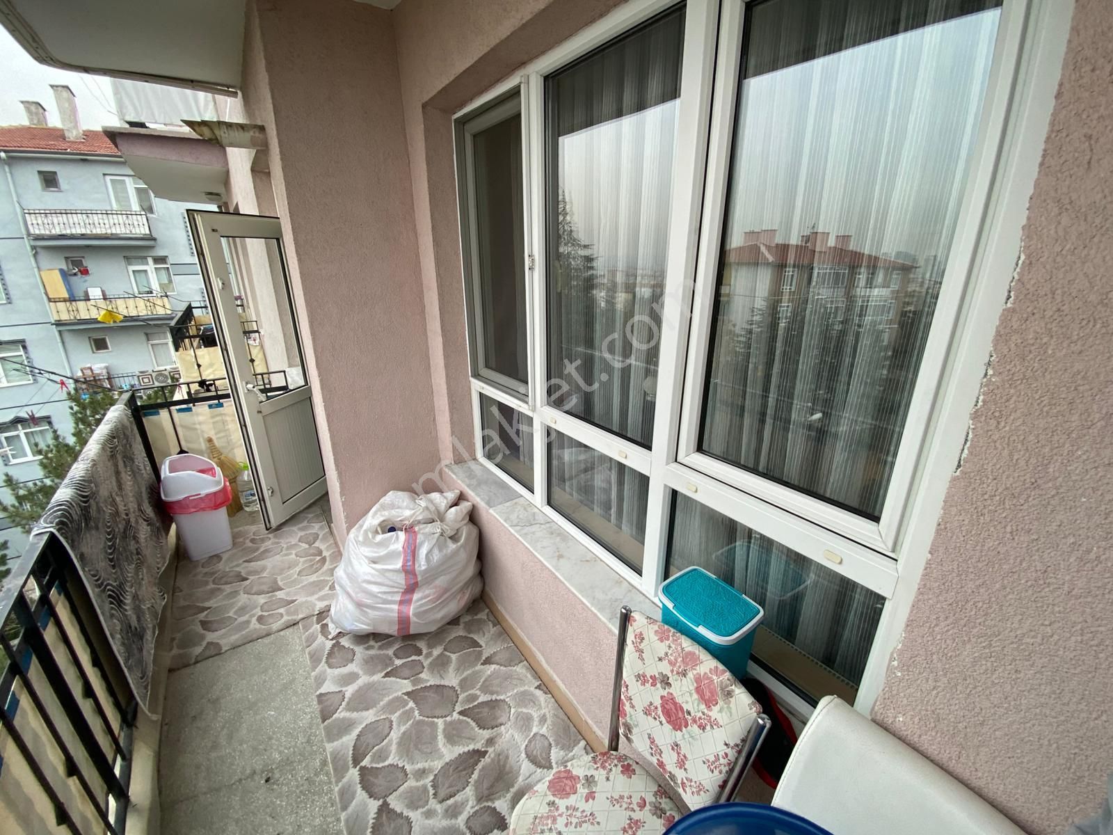 Fatih Ulubatlı Hasan Mahallesinde Ara Kat Ön Cephe Satılık Daire - Görsel 4