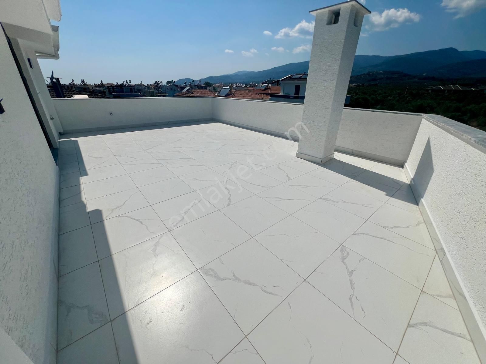 Akçay Aras Emlaktan Güre Çamlıbelde Denize 500 M. 4+1 Villa - Görsel 34