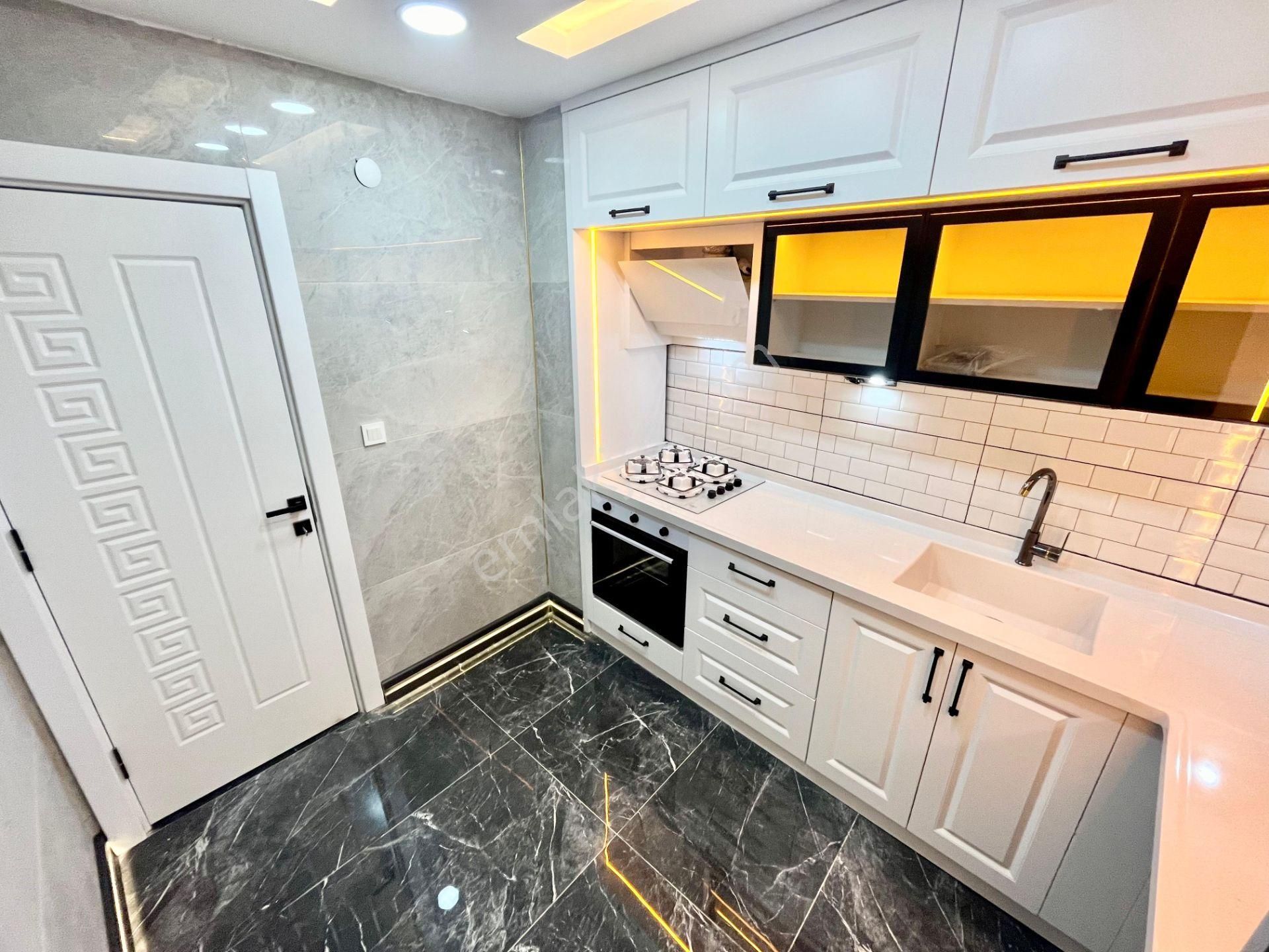 🔴​🟠 Yüksel'den Akçay'da Satılık Denize 75m Öncephe Şık Tasarım Lux 2+1daire🔴​🟠 - Görsel 15