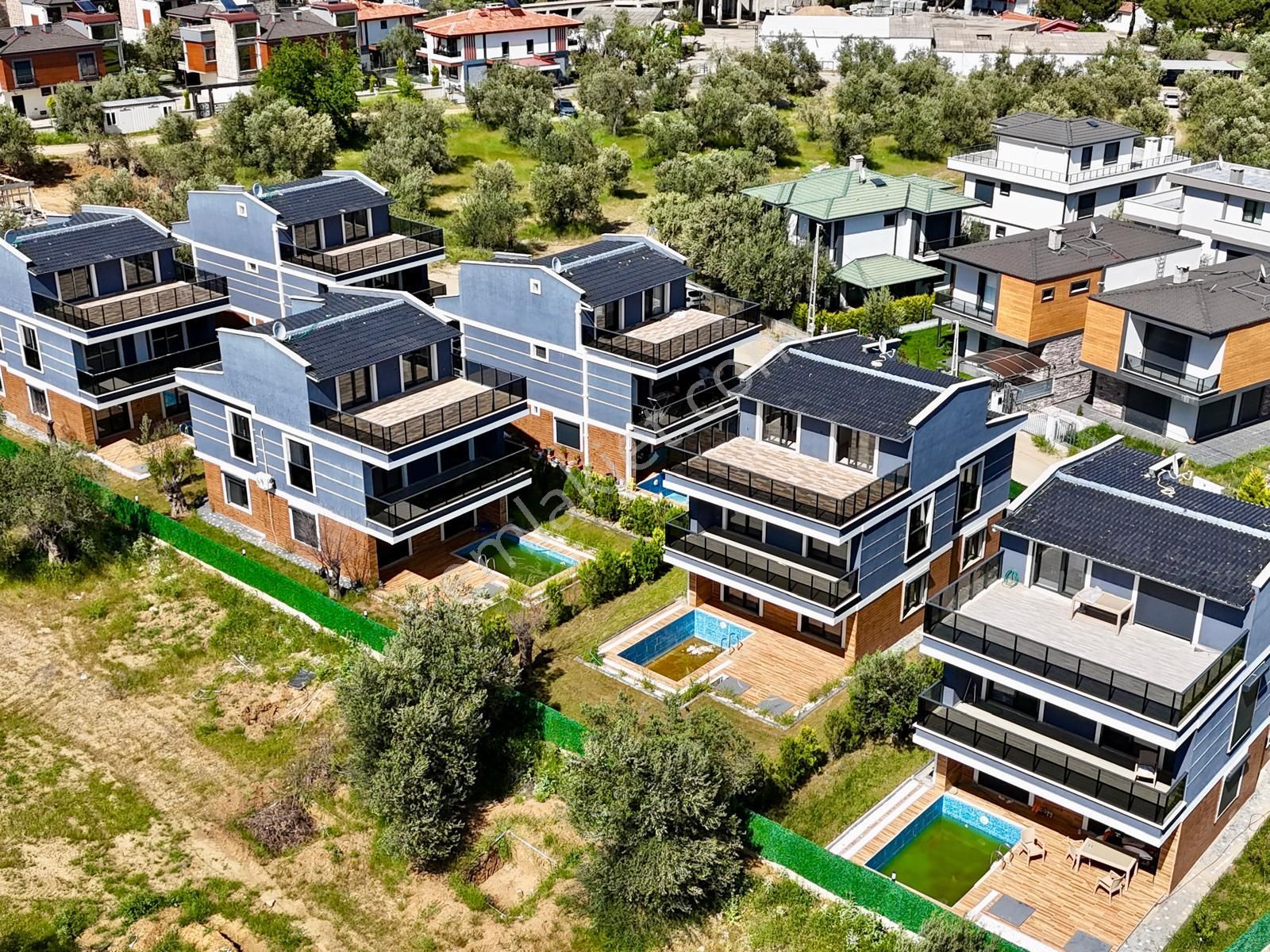 Akçay Aras Emlaktan Gürede Site İçi Müstakil 5+1 Havuzlu Villa - Görsel 3