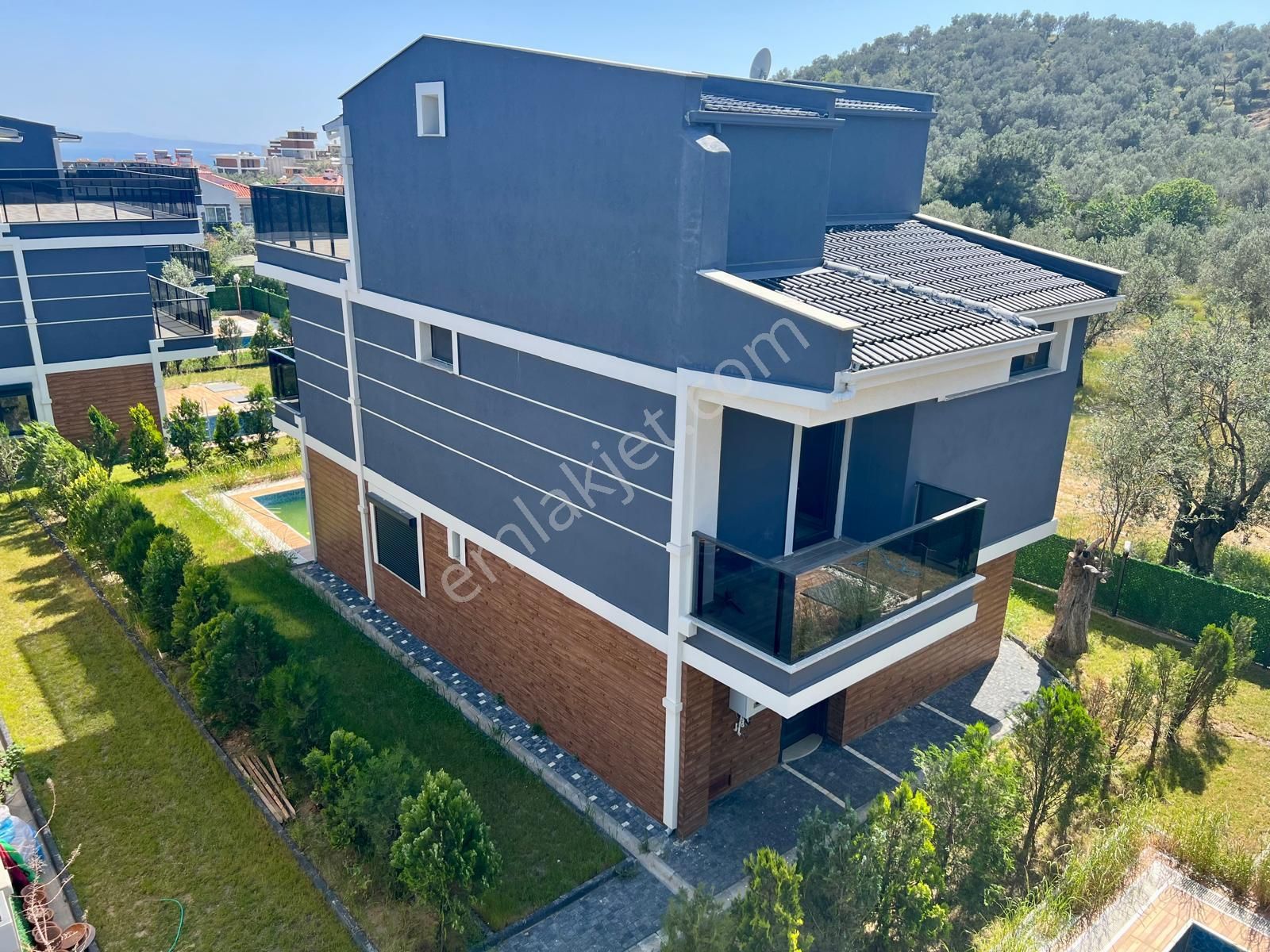 Akçay Aras Emlaktan Gürede Site İçi Müstakil 5+1 Havuzlu Villa - Görsel 8