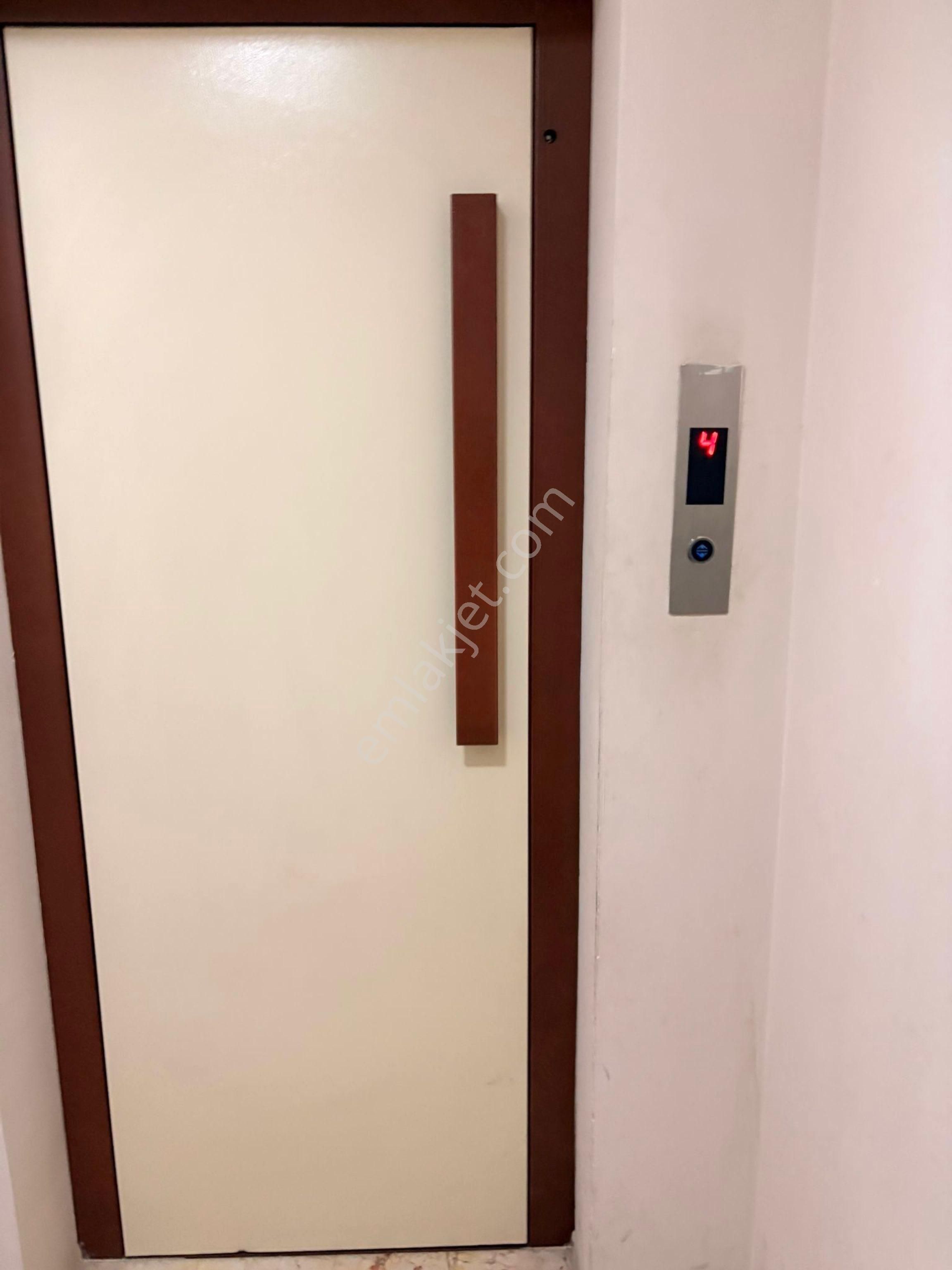 Reis Mah 2+1 110m2 Asansörlü 15 Yıllık Satılık Daire - Görsel 13