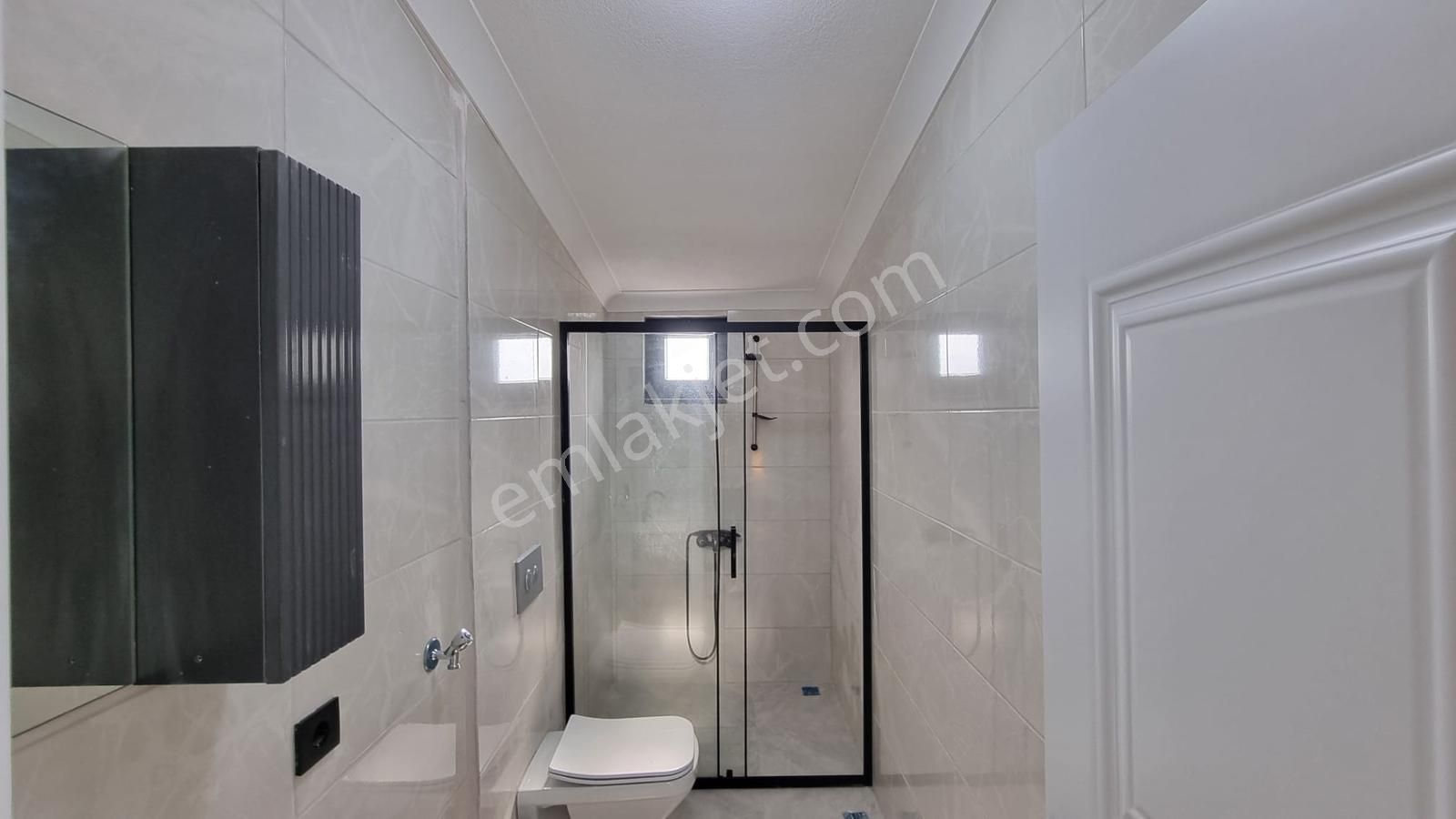 Kocaali'de Lüks 30m2 Müstakil Havuzlu Denize 300m Nefis 4+1villa - Görsel 9