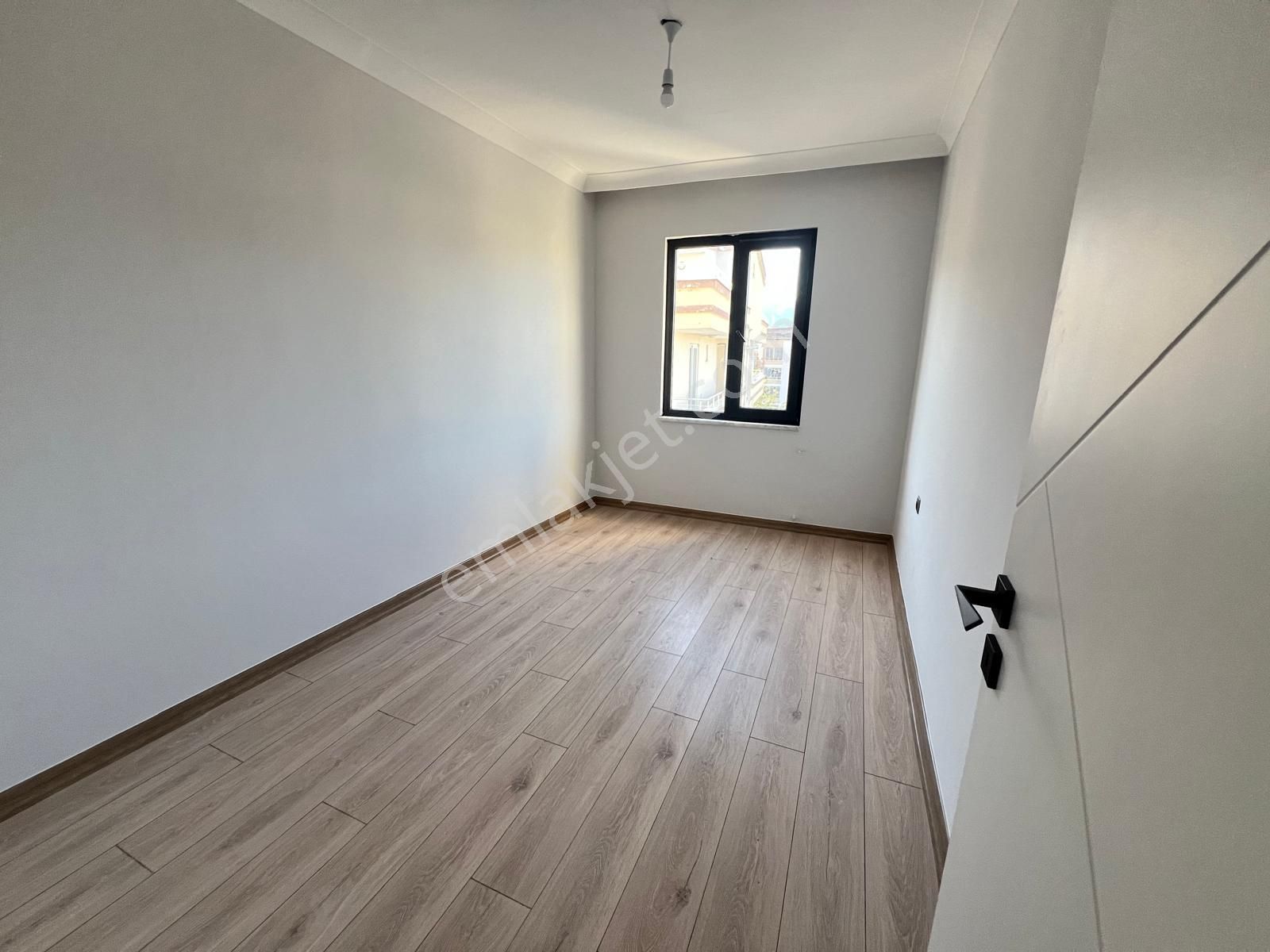 Akçay Aras Emlaktan Altınkumda Doğalgazlı Denize 350 Metre 4+1 Ön Cephe Dubleks - Görsel 15