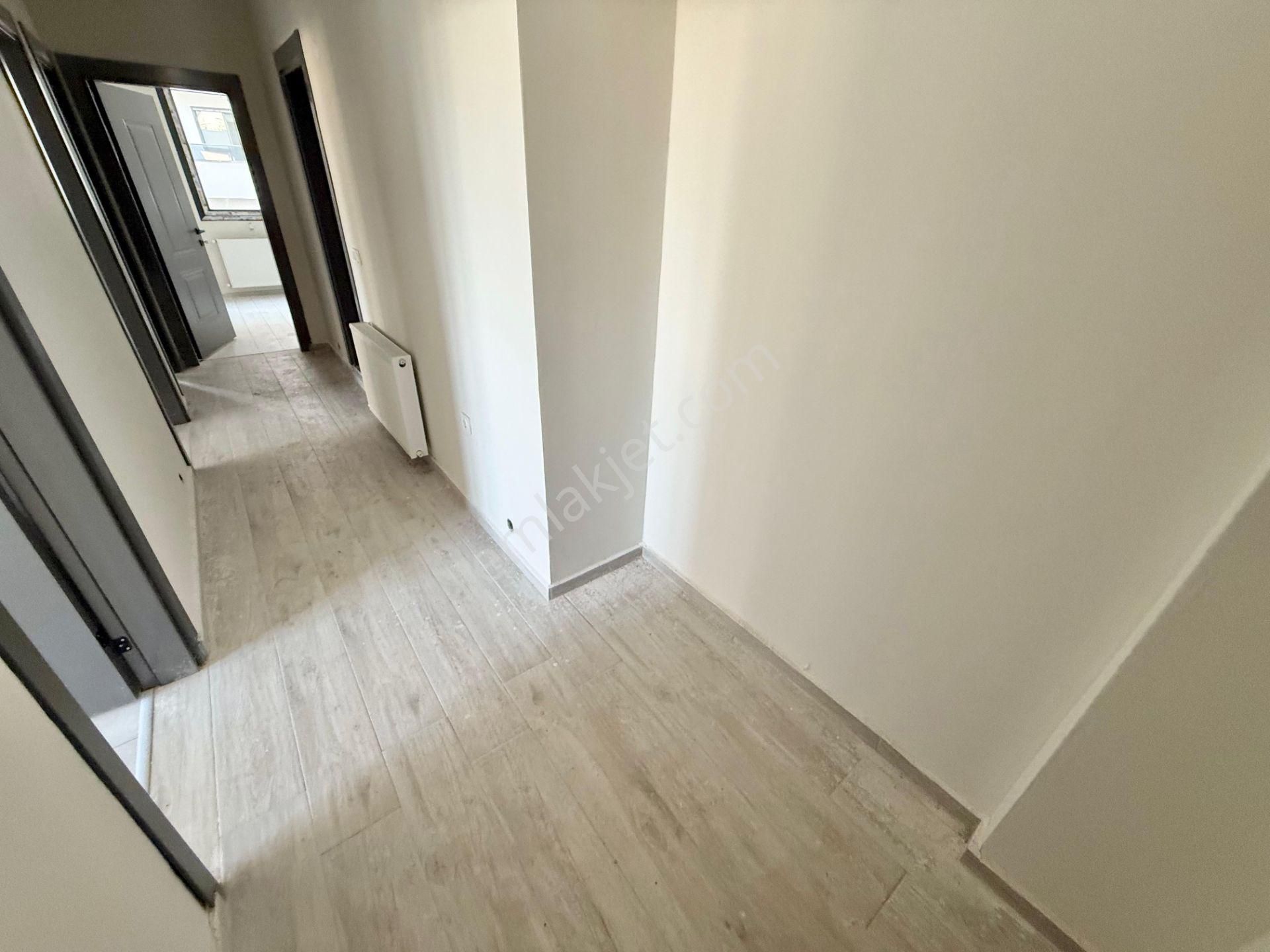 Yüksel'den Badem Alanında Ayrı Mutfak Ön Cephe Sıfır 2+1 Daire - Görsel 21