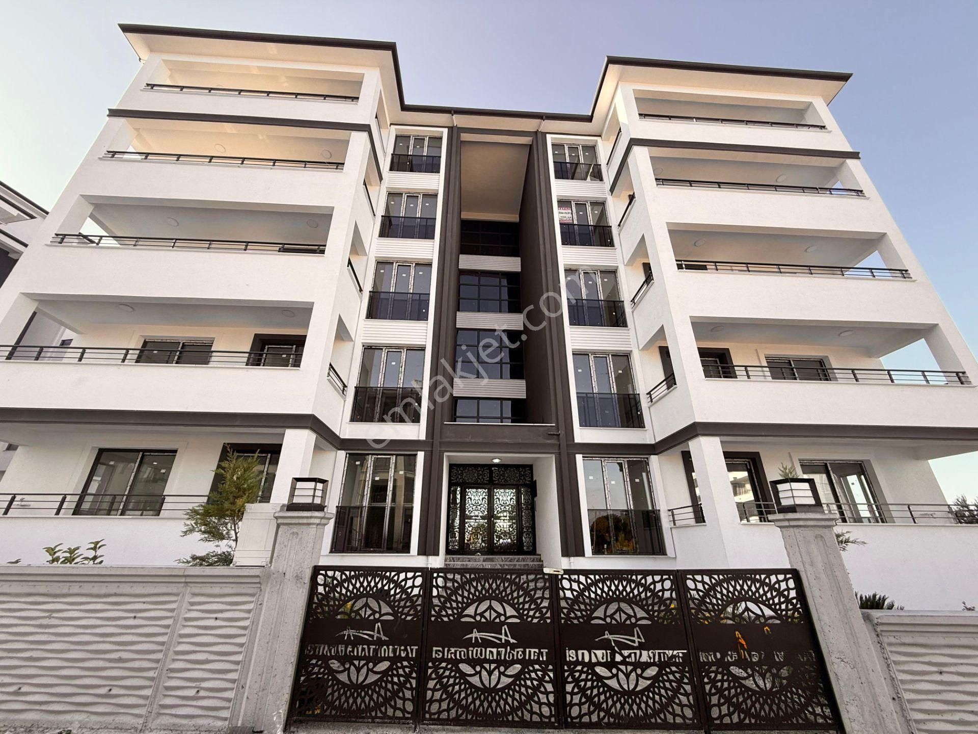 Yüksel'den Badem Alanında Ayrı Mutfak Ön Cephe Sıfır 2+1 Daire - Görsel 28