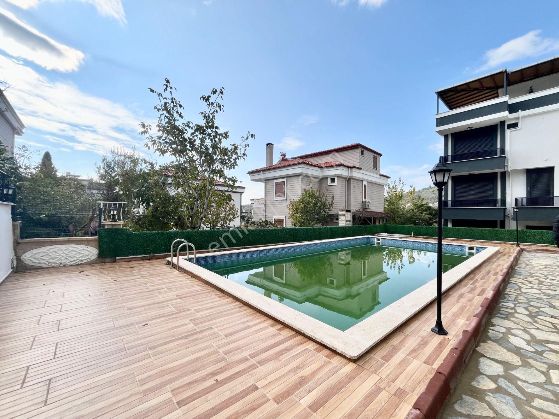 Yüksel'den Güre'de Satılık Havuz Manzaralı Emsalsiz Fiyata Lux 4+1 Villa