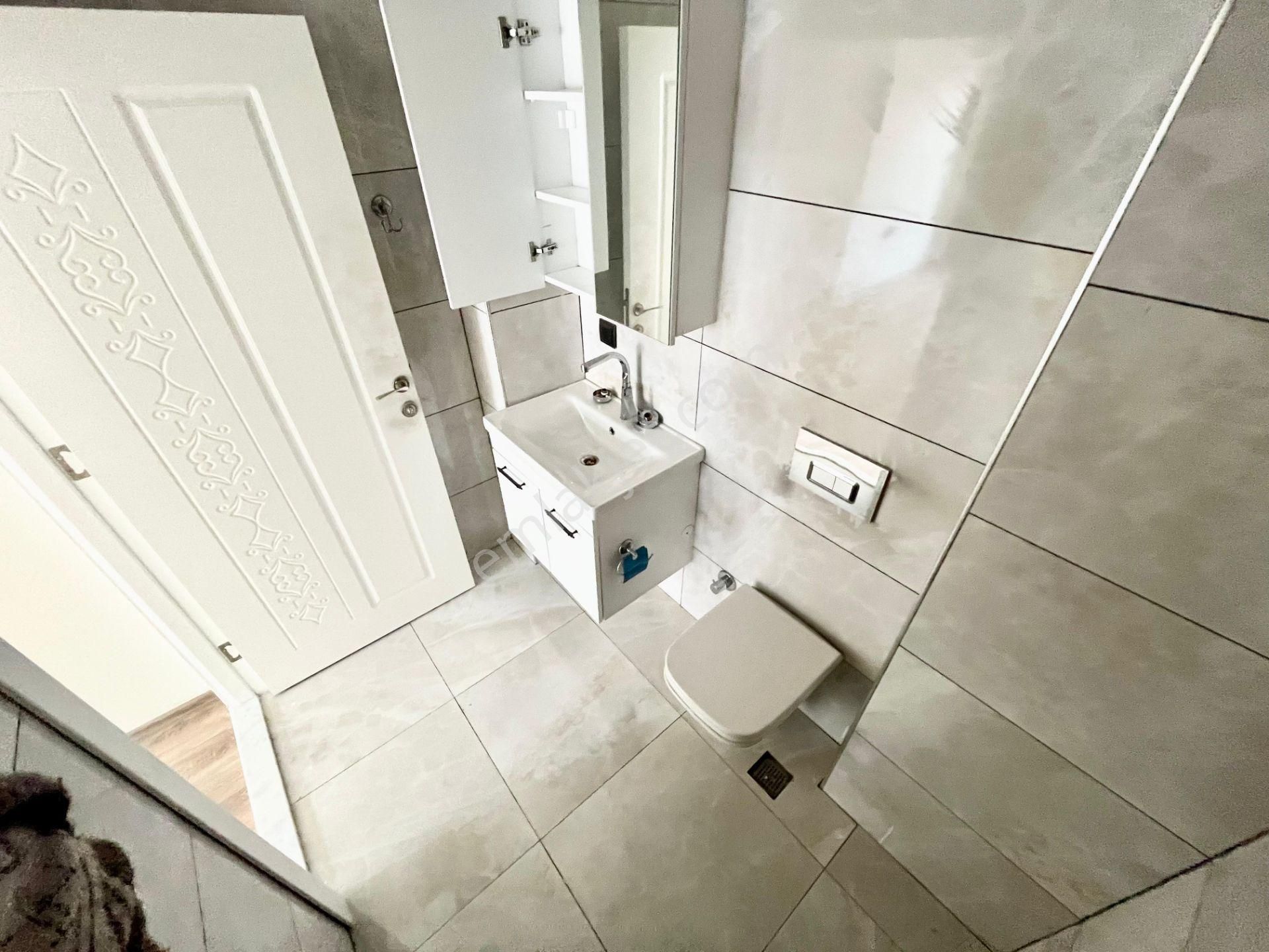Yüksel'den Güre'de Satılık Havuz Manzaralı Emsalsiz Fiyata Lux 4+1 Villa - Görsel 24